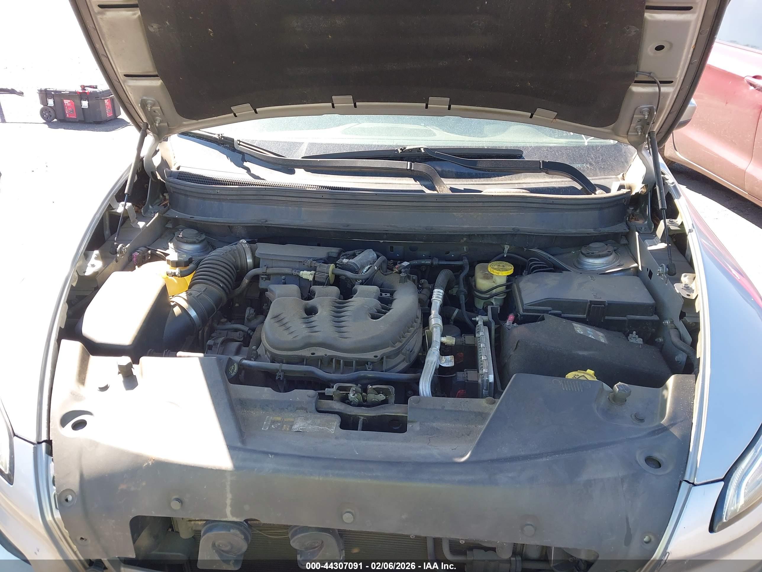 JEEP CHEROKEE image 10