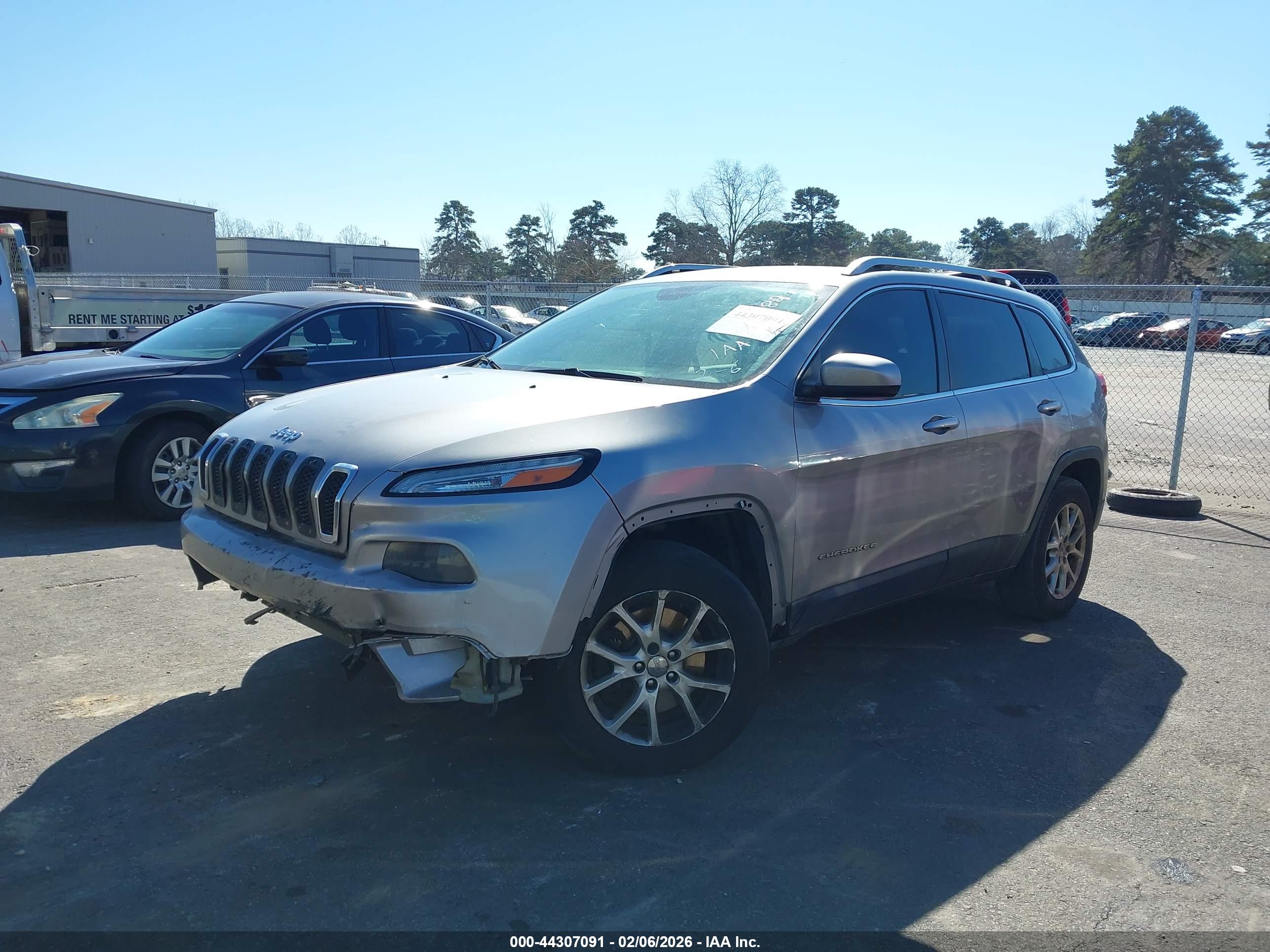 JEEP CHEROKEE image 2