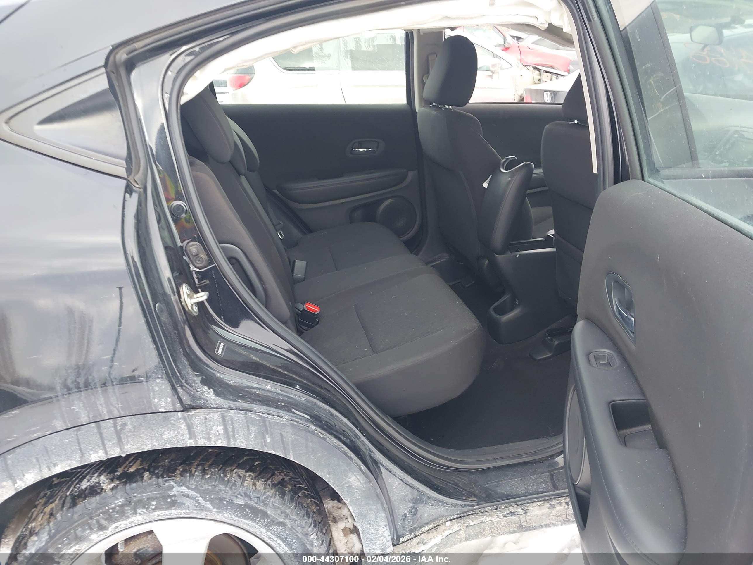 HONDA HR-V image 8