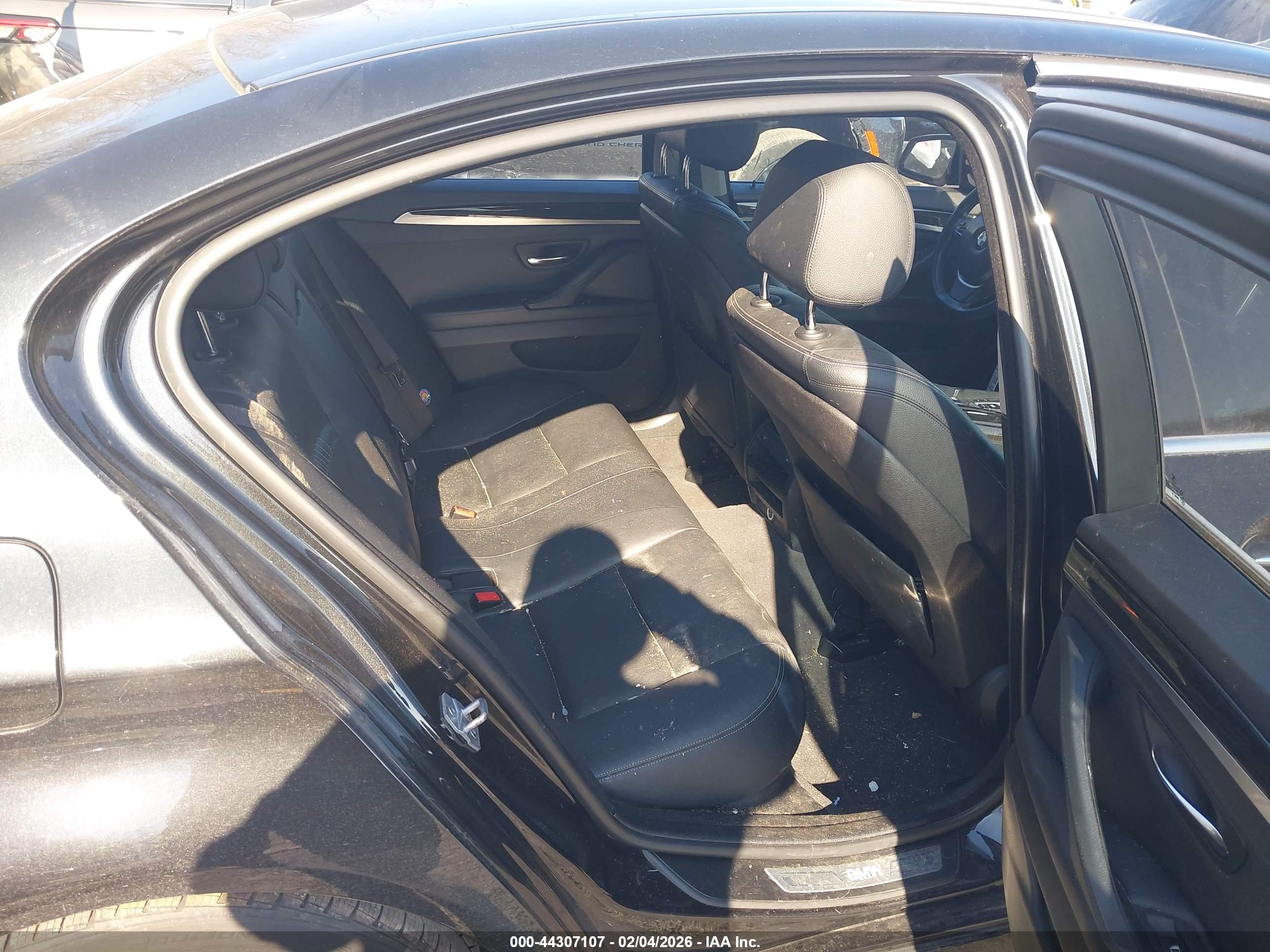 BMW 535D image 8