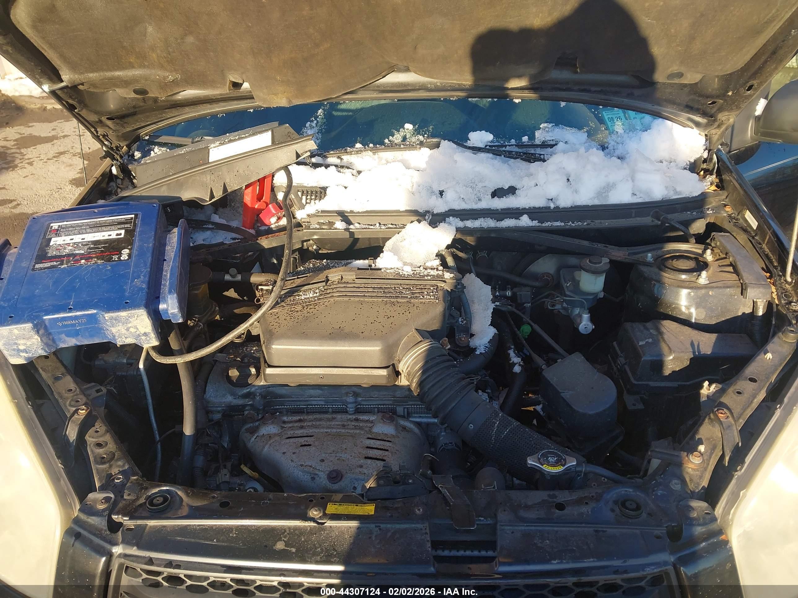 TOYOTA RAV4 image 10