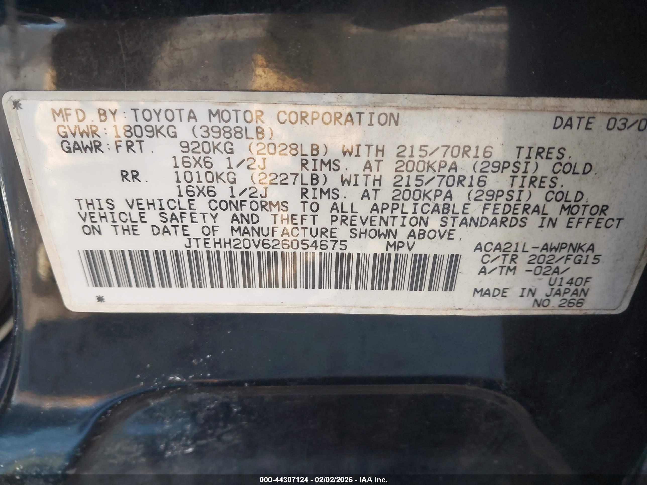 TOYOTA RAV4 image 9