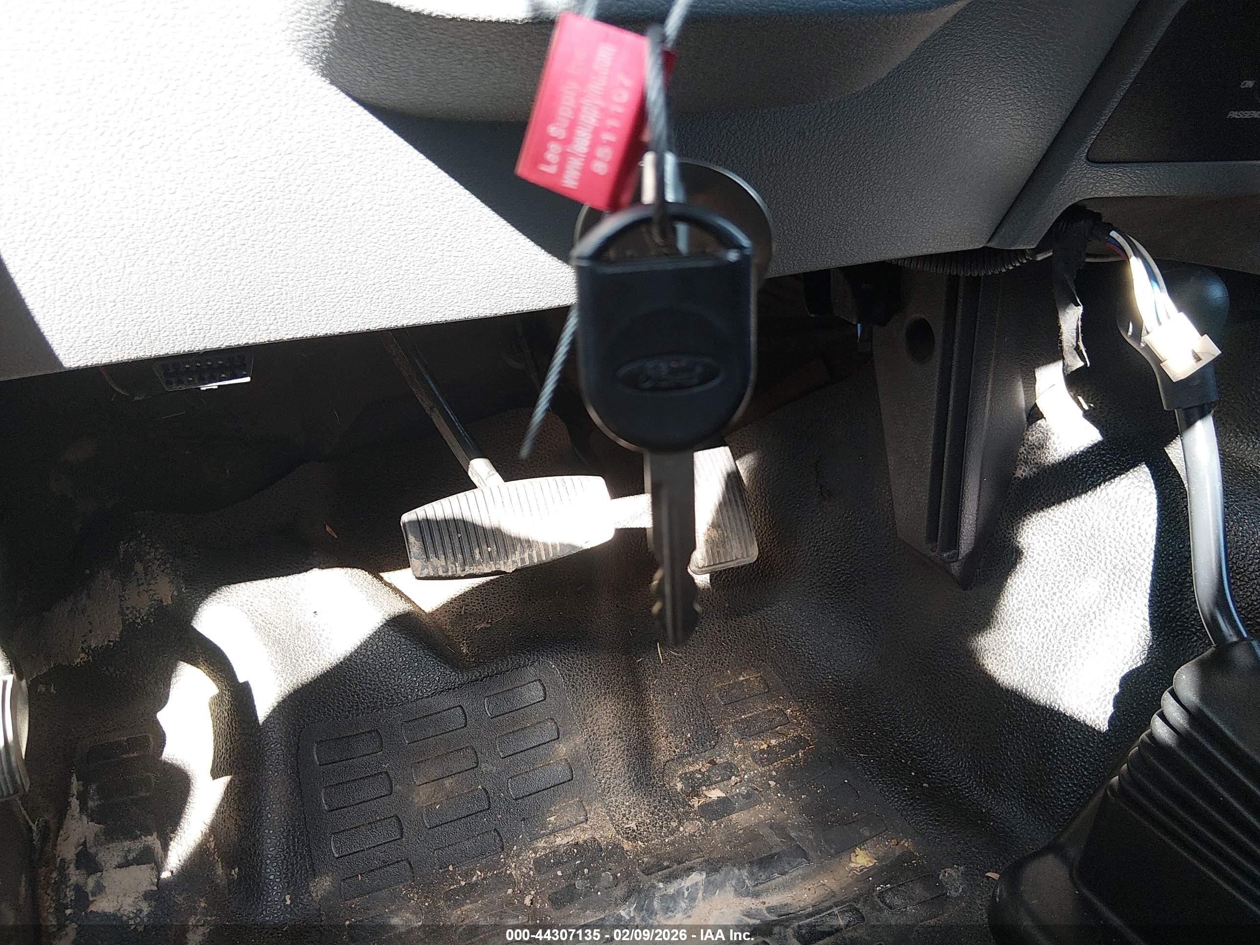 FORD F-250 image 11