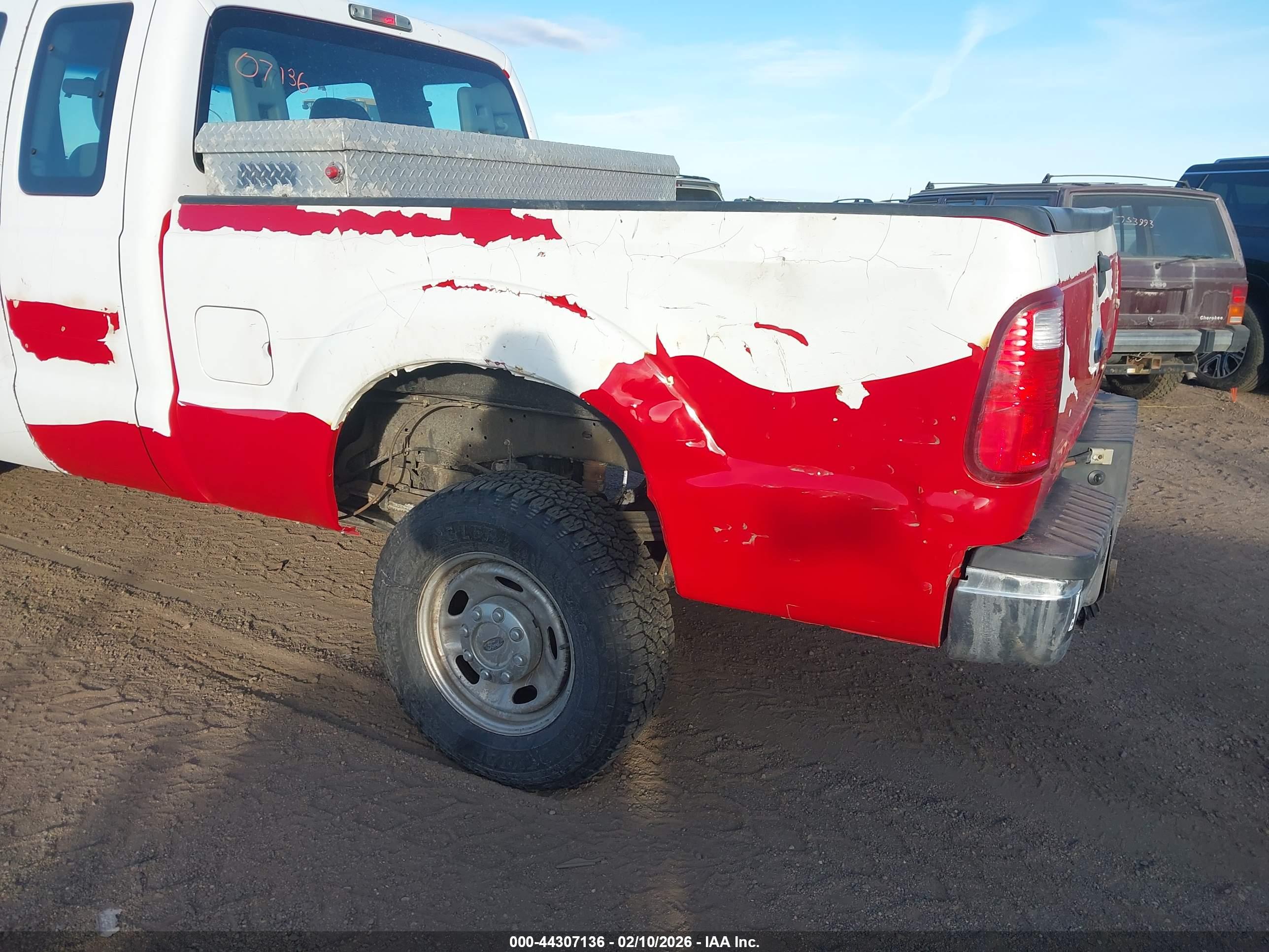 FORD F-250 image 6