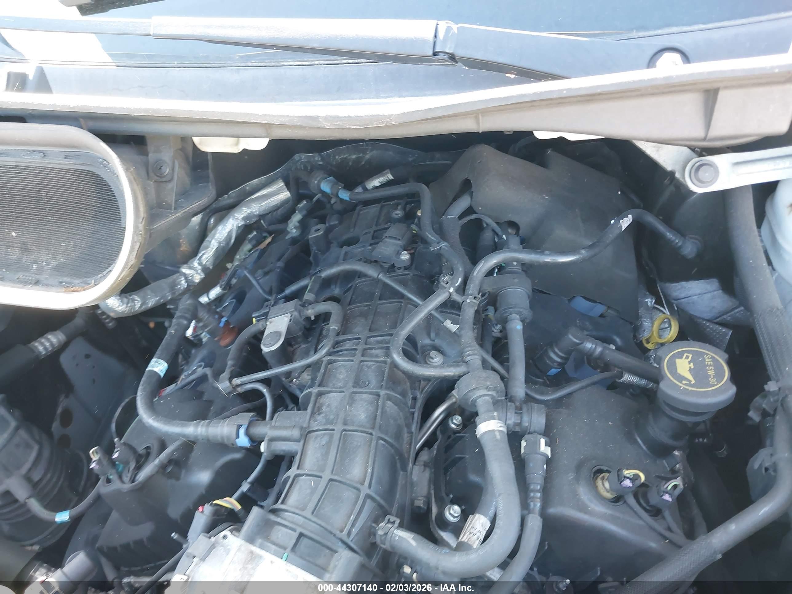 FORD TRANSIT-250 image 10