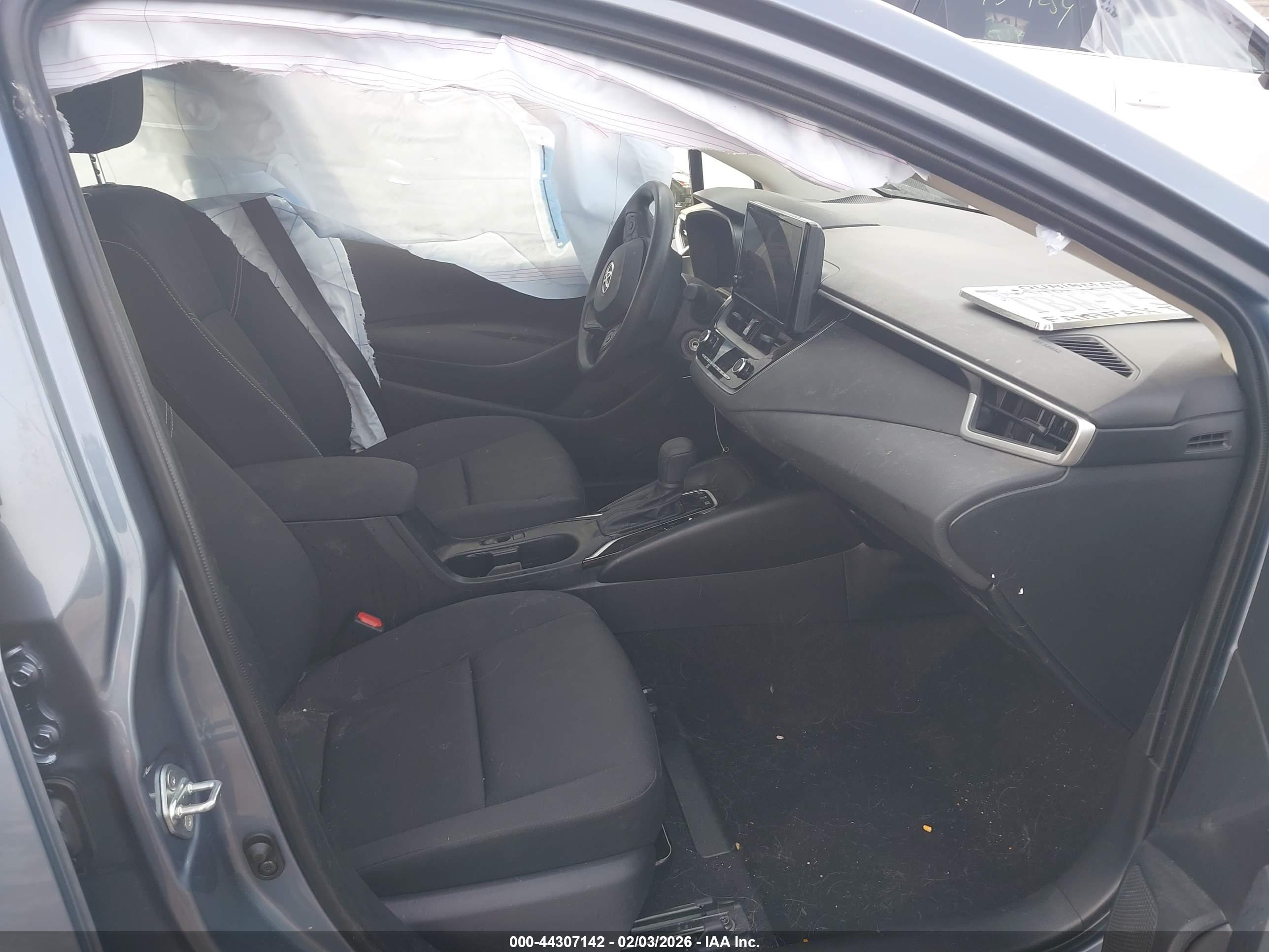 TOYOTA COROLLA image 5