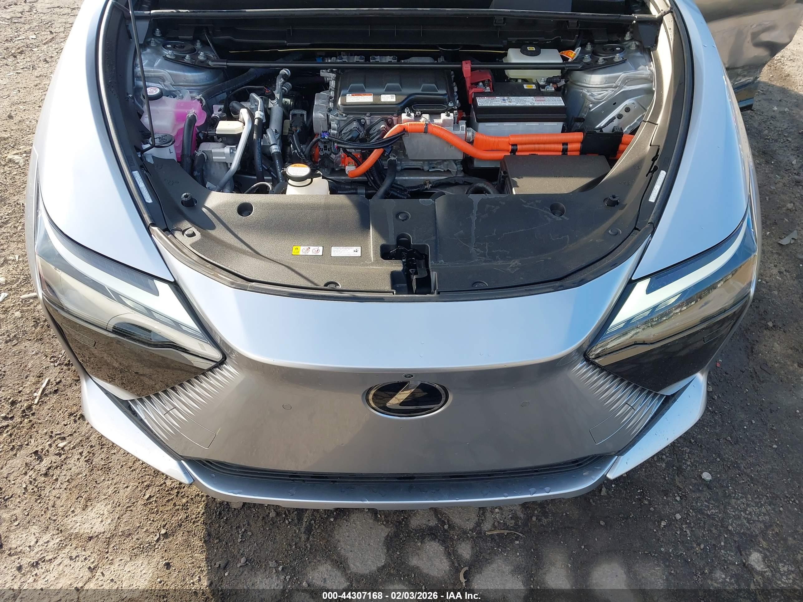 LEXUS RZ image 10
