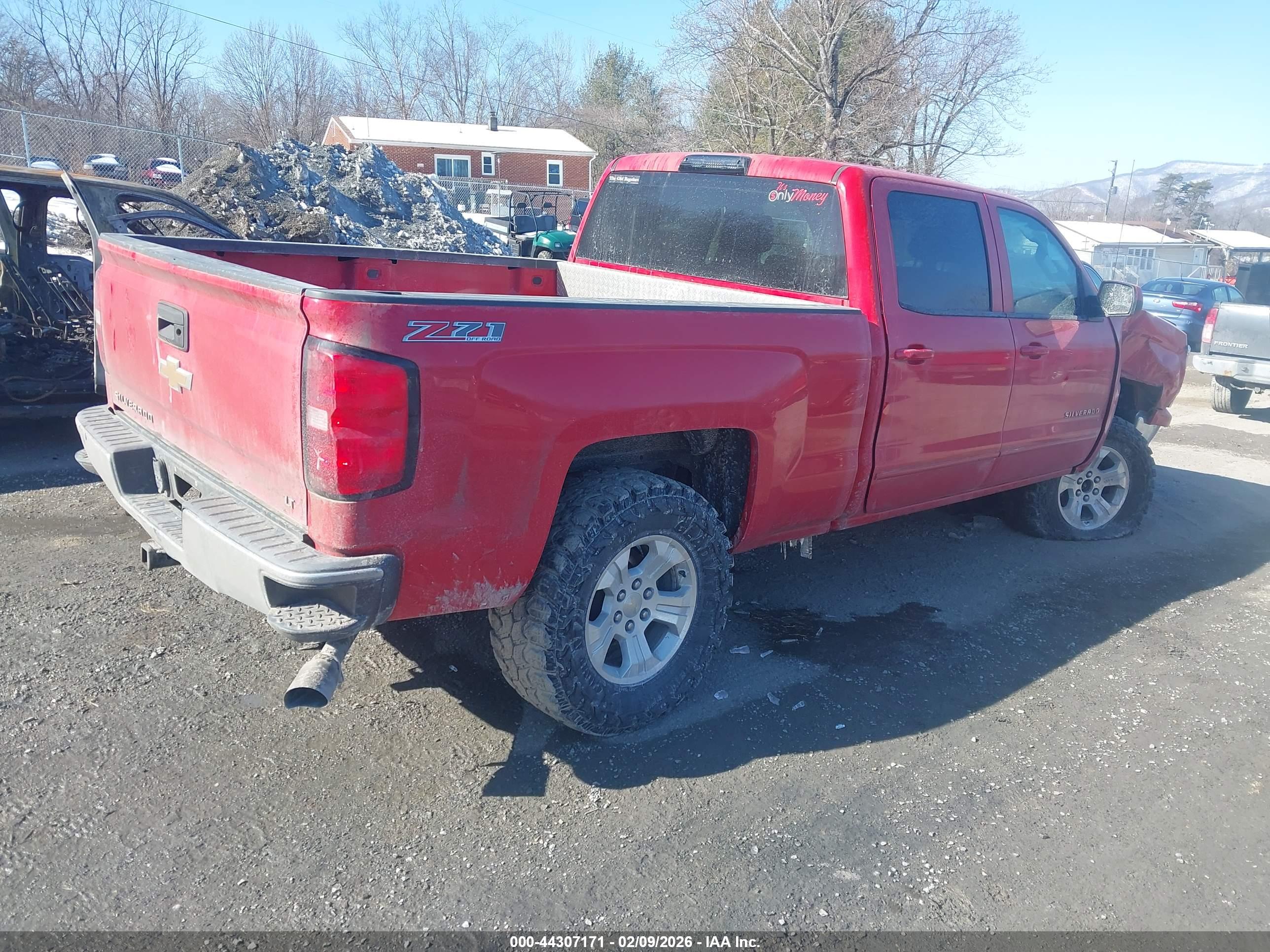 CHEVROLET SILVERADO image 4