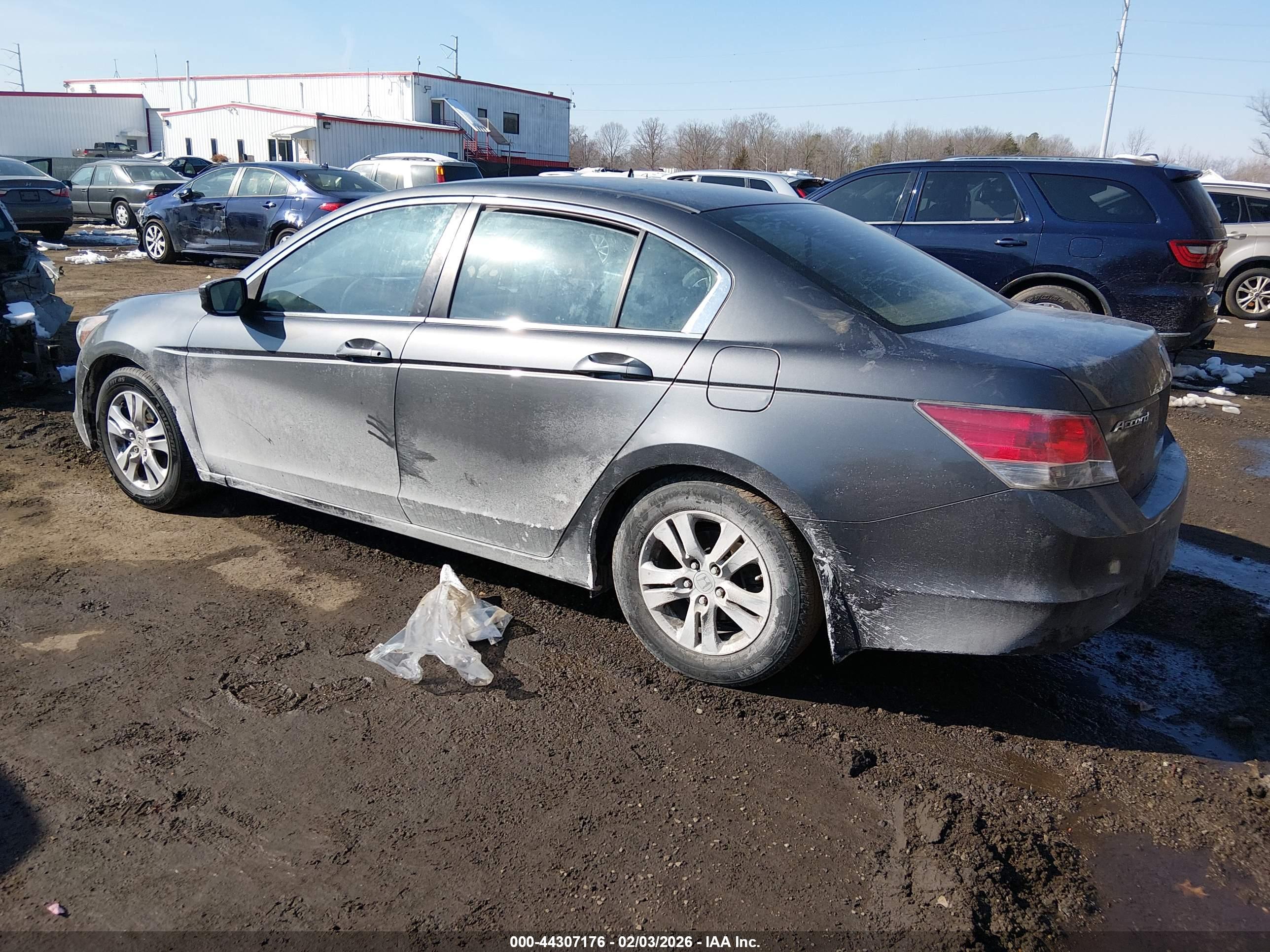 HONDA ACCORD image 3
