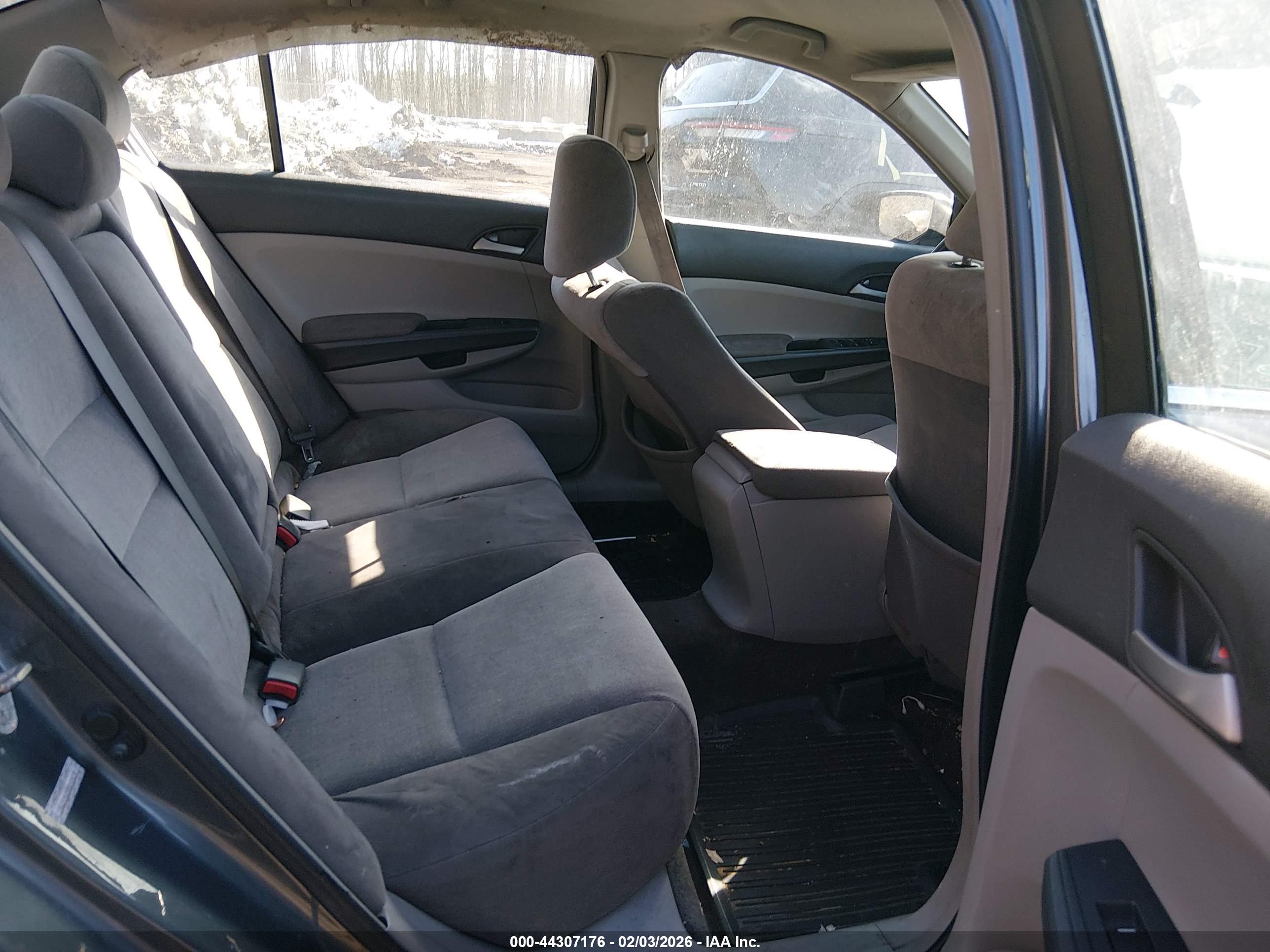 HONDA ACCORD image 8