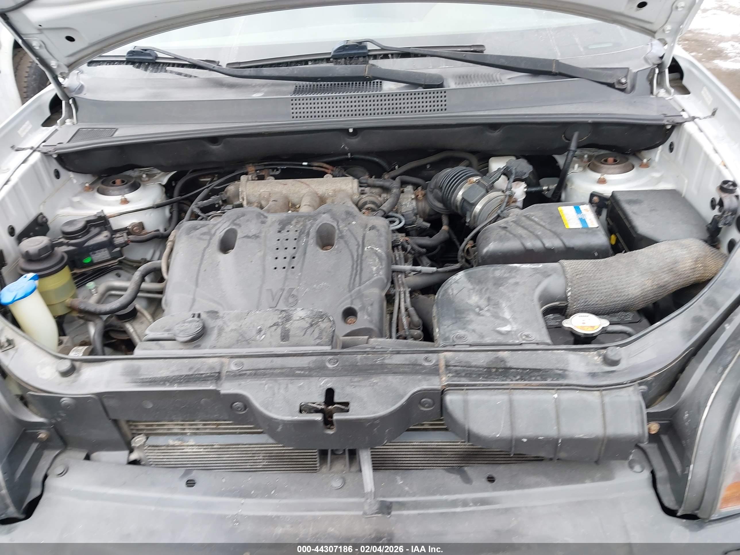 HYUNDAI TUCSON image 10