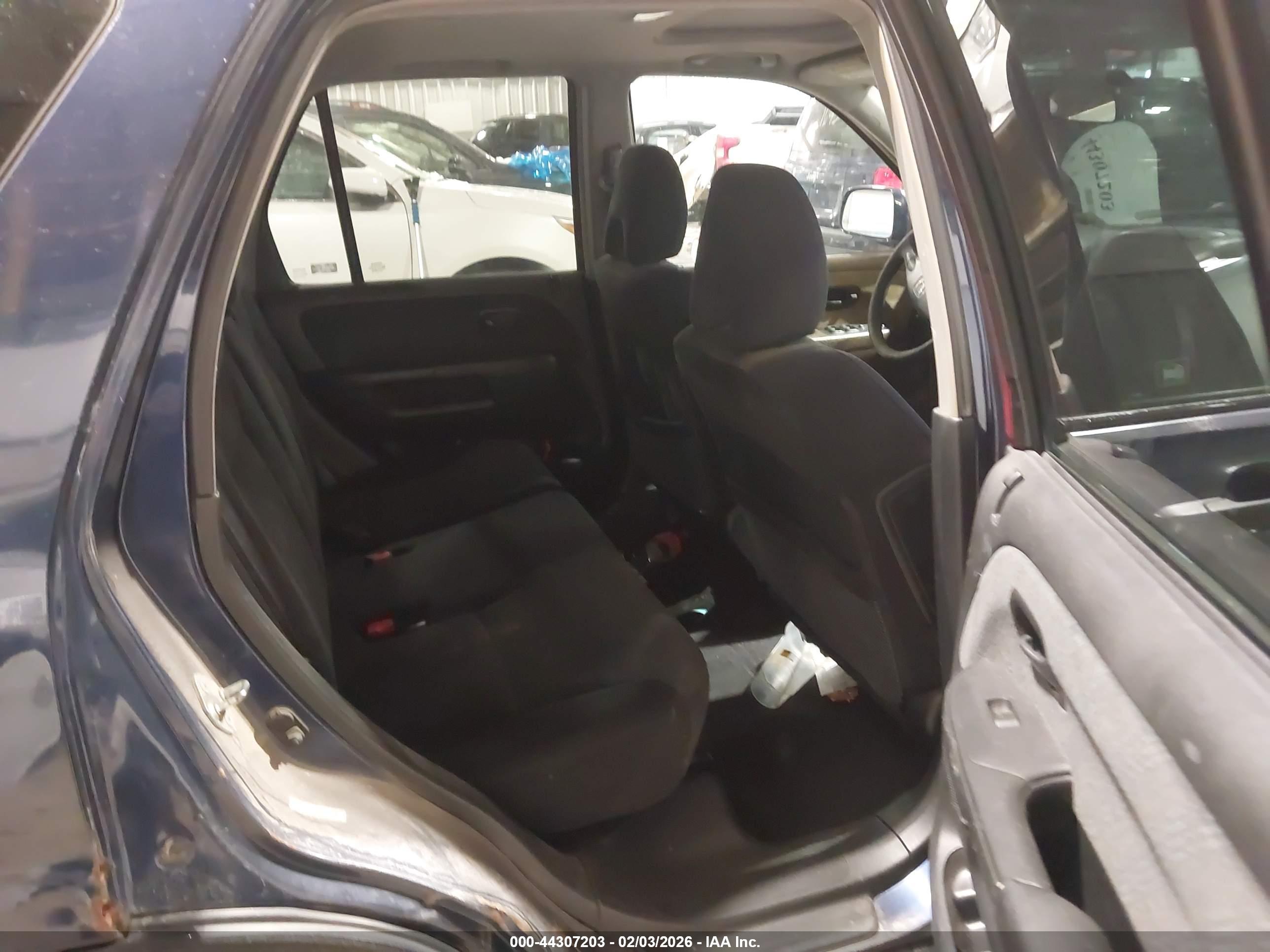 HONDA CR-V image 8
