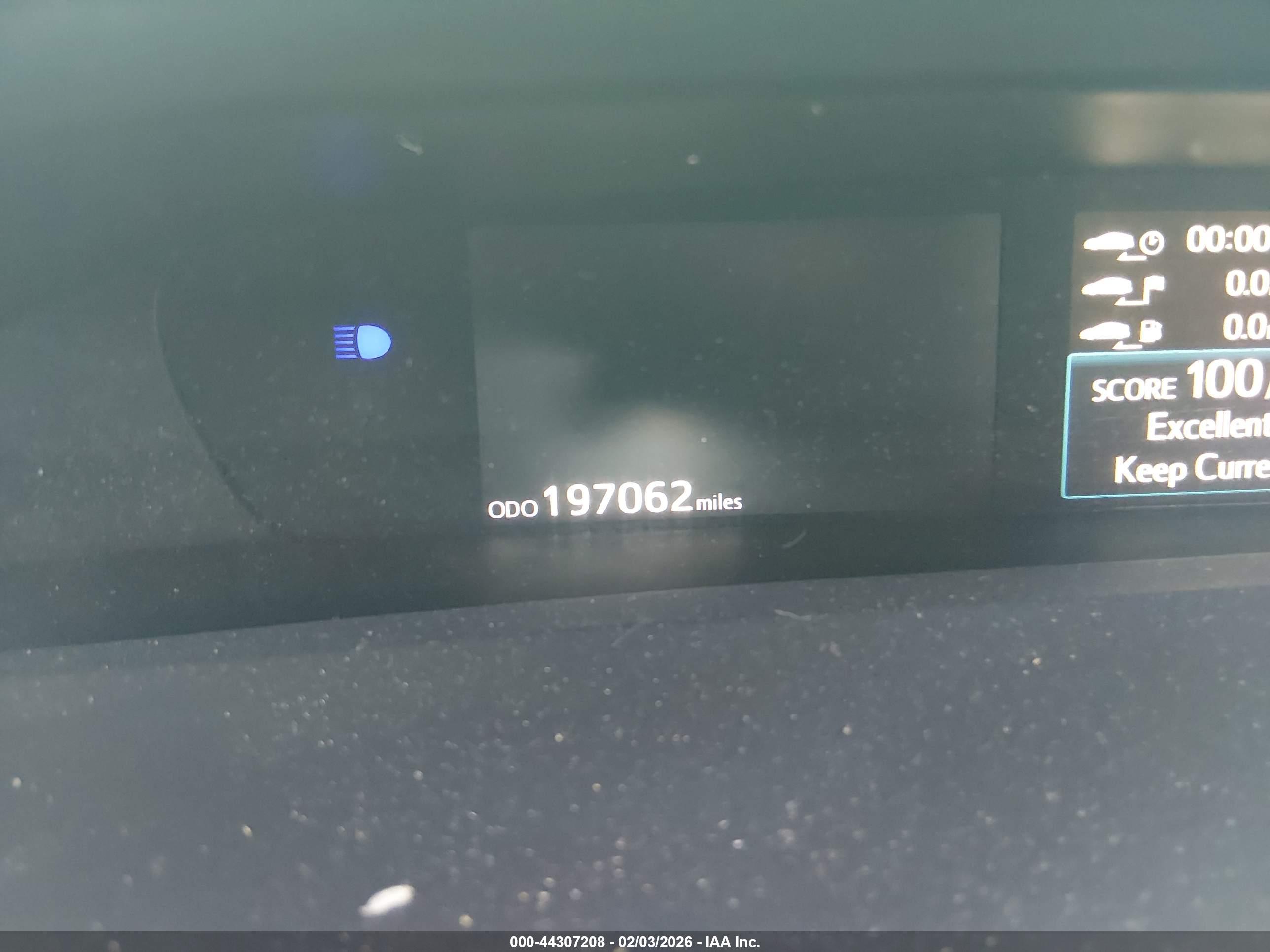 TOYOTA PRIUS image 7