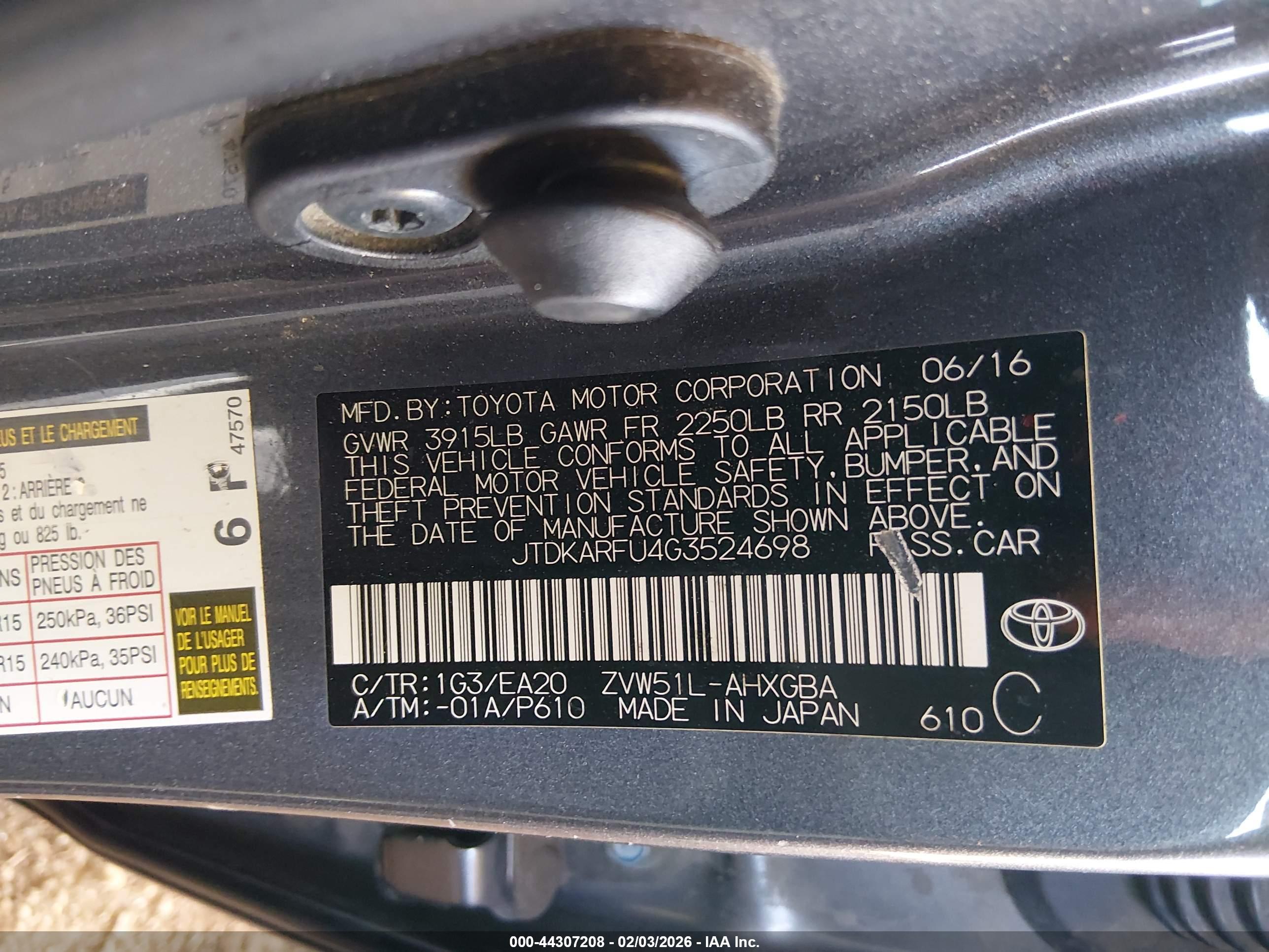 TOYOTA PRIUS image 9
