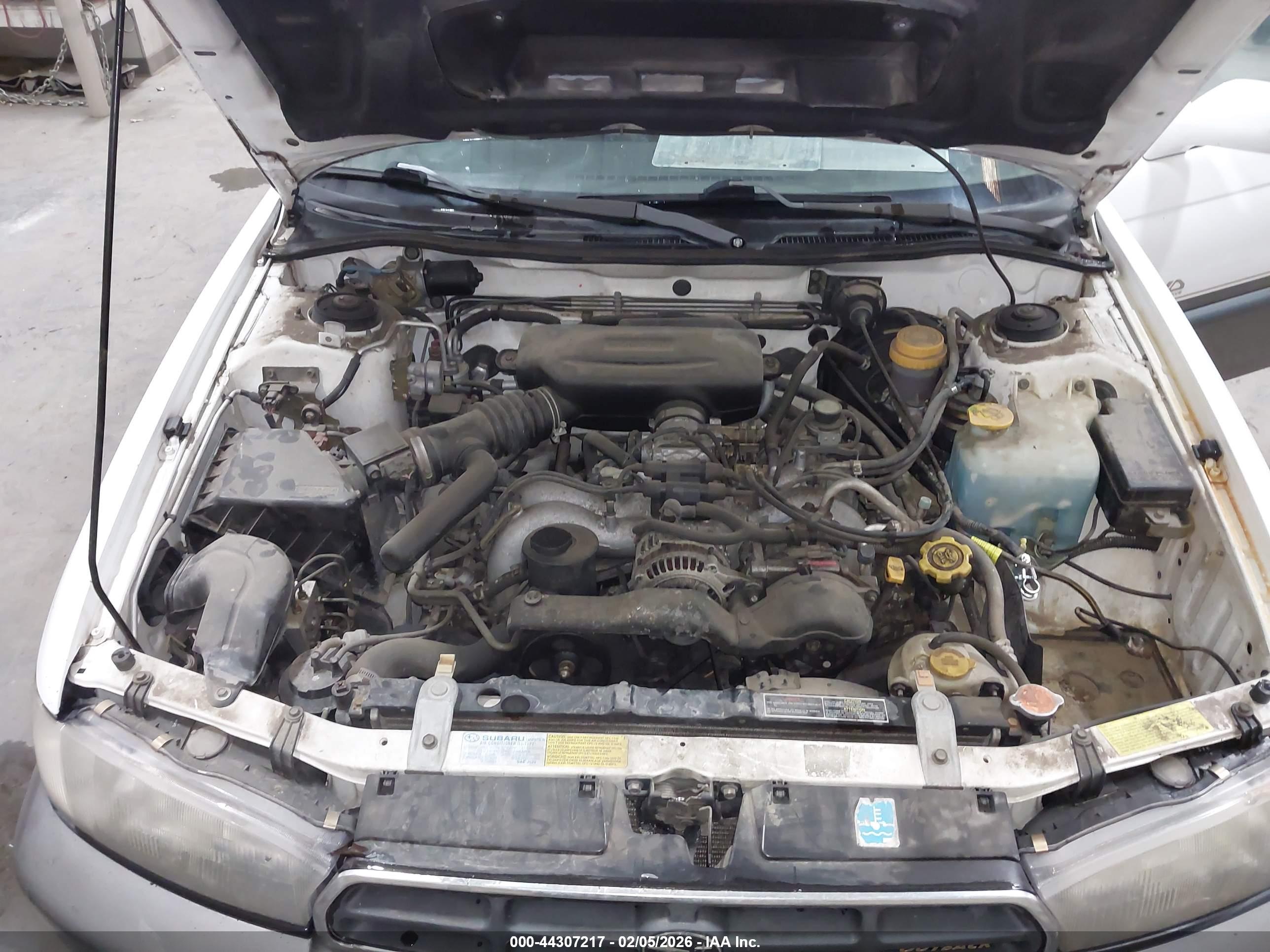 SUBARU LEGACY image 10