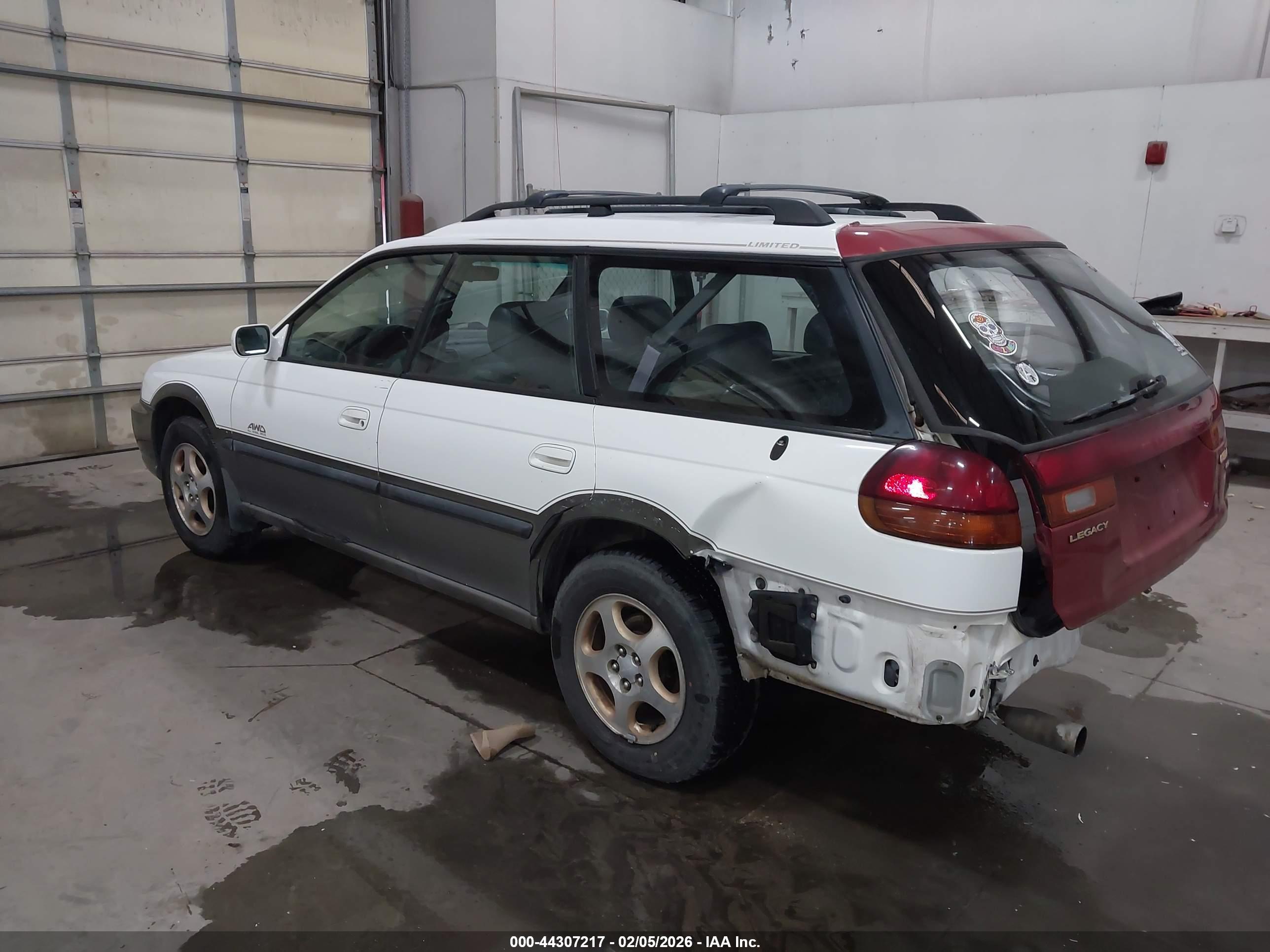 SUBARU LEGACY image 3