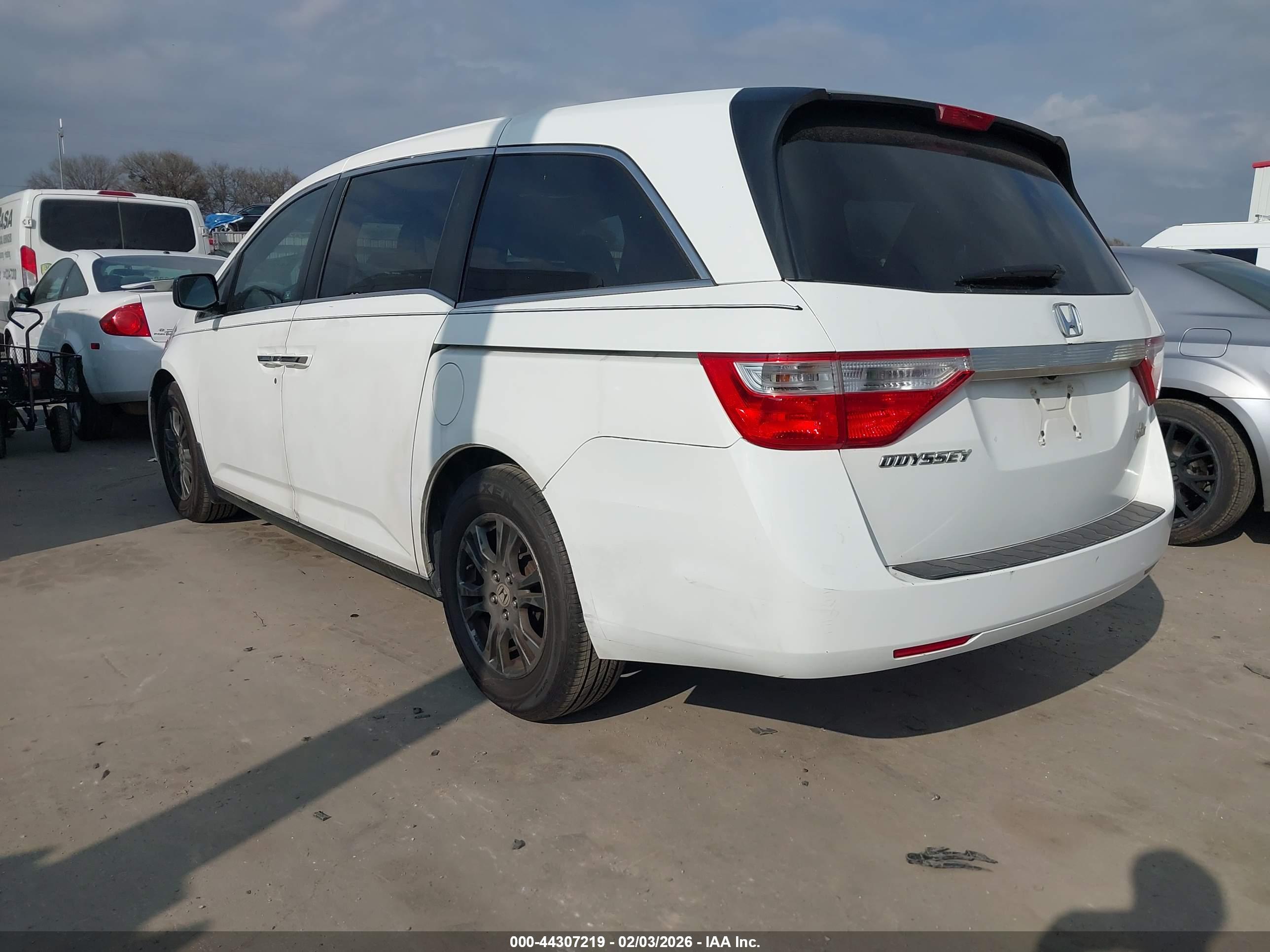 HONDA ODYSSEY image 3