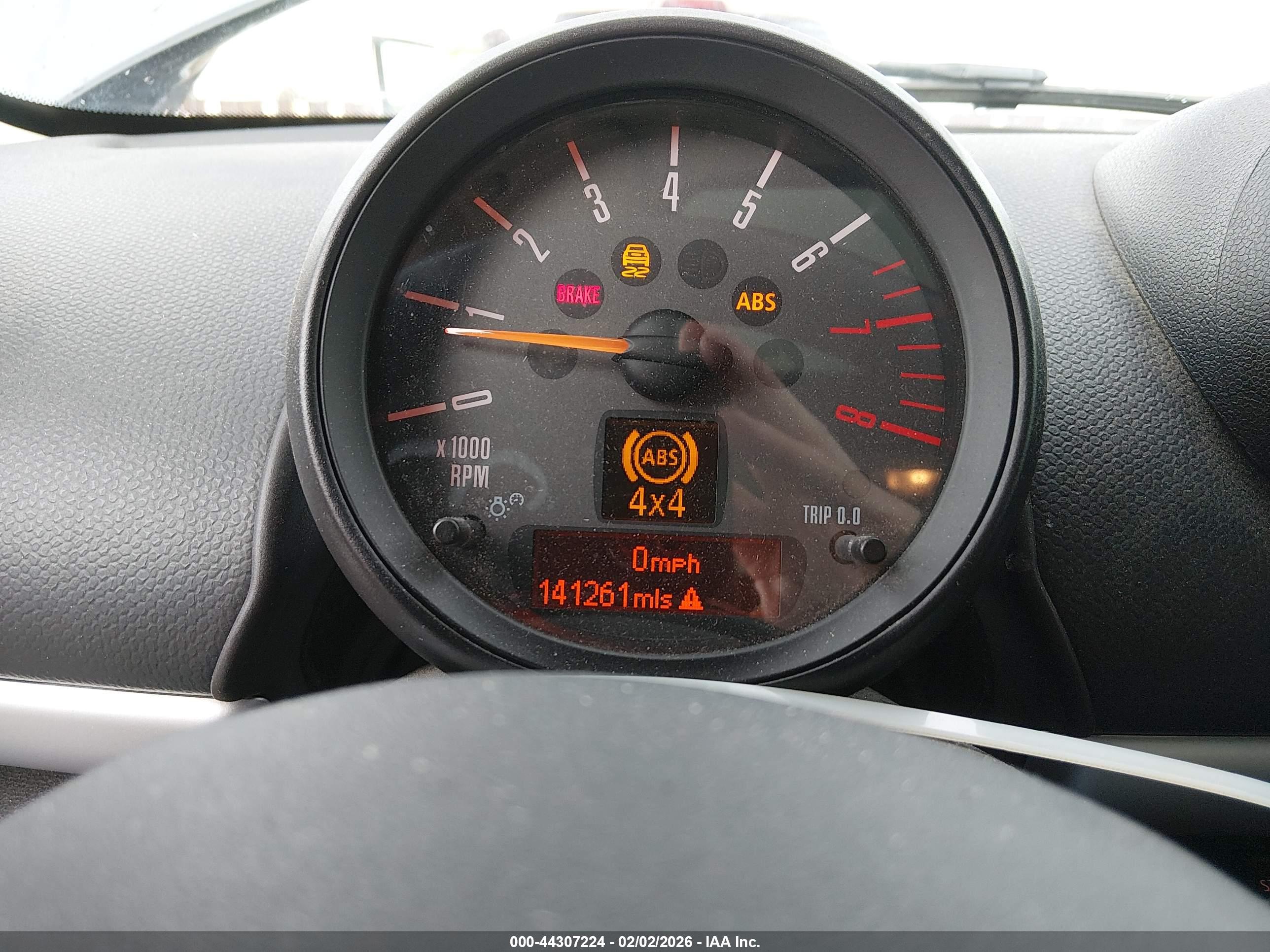 MINI COUNTRYMAN image 7
