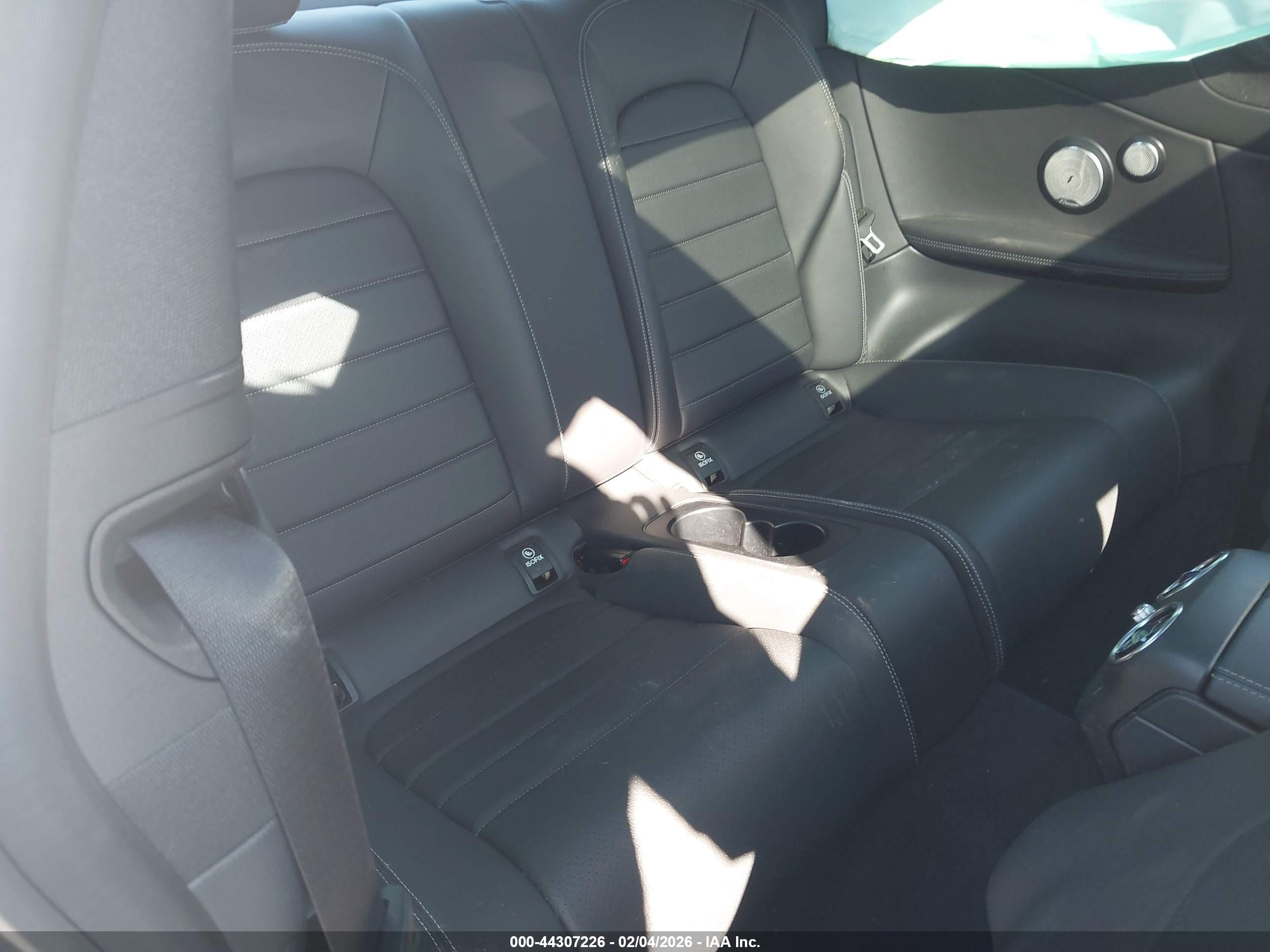 MERCEDES-BENZ C image 8