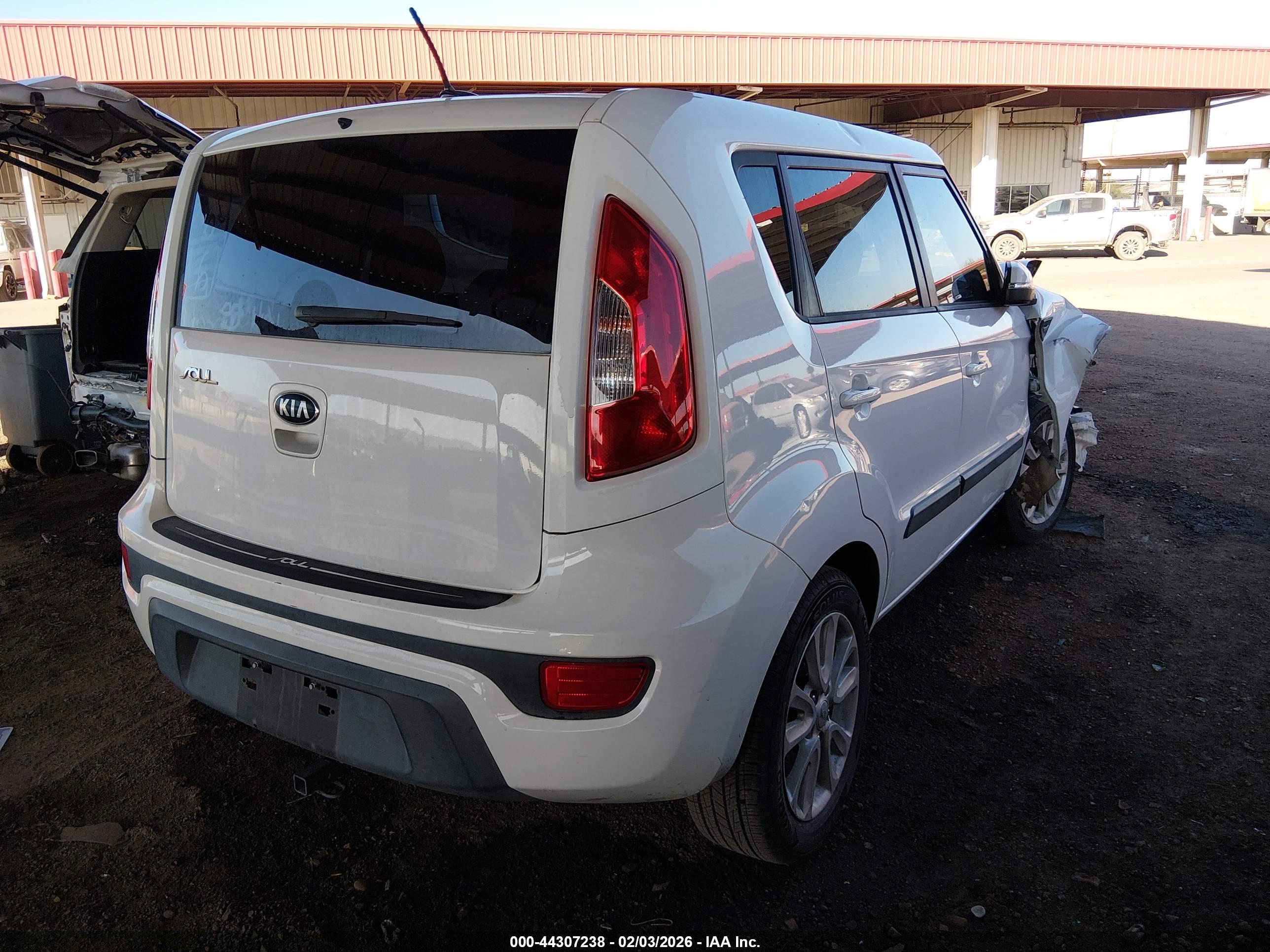 KIA SOUL image 4