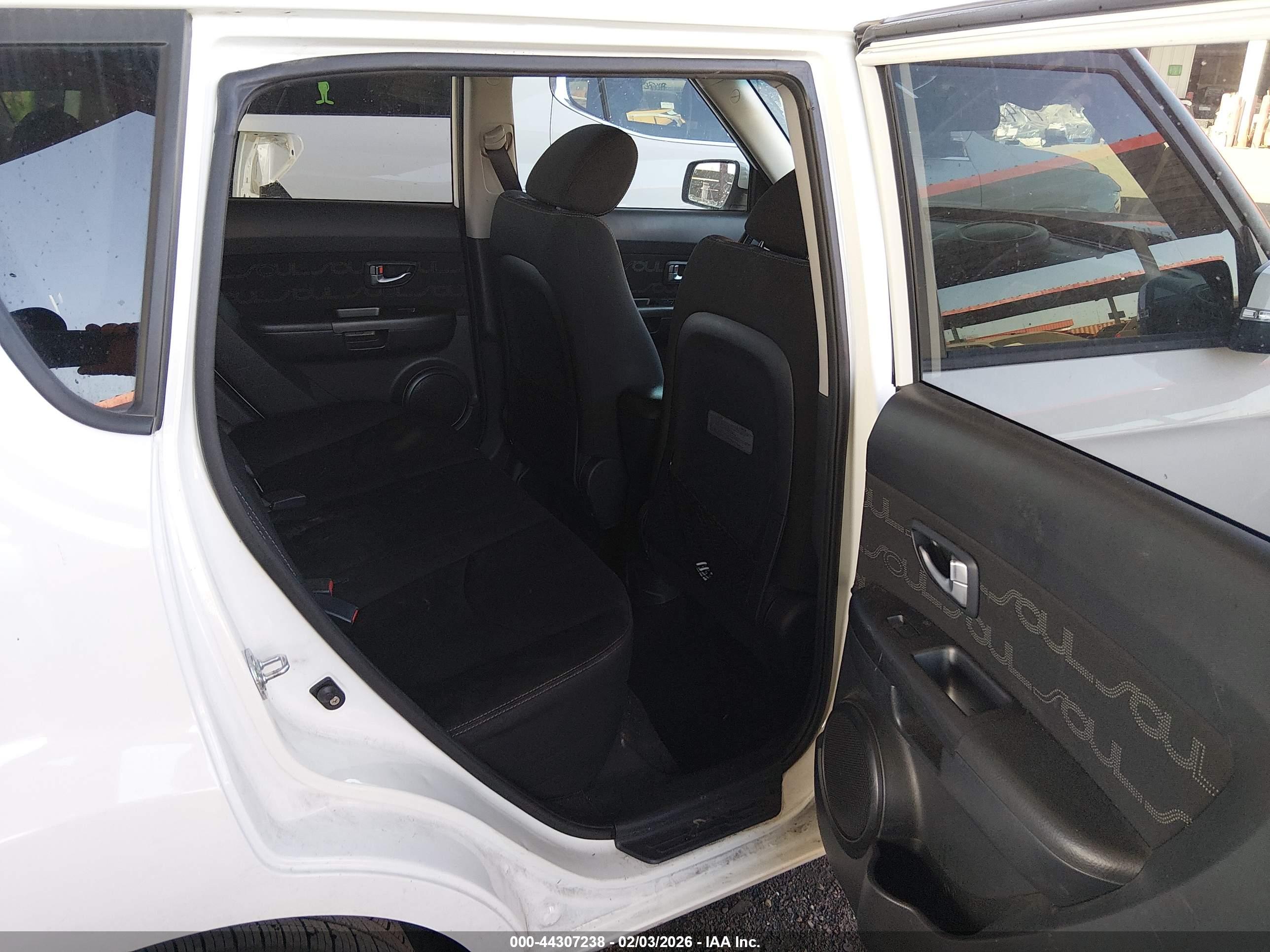 KIA SOUL image 8