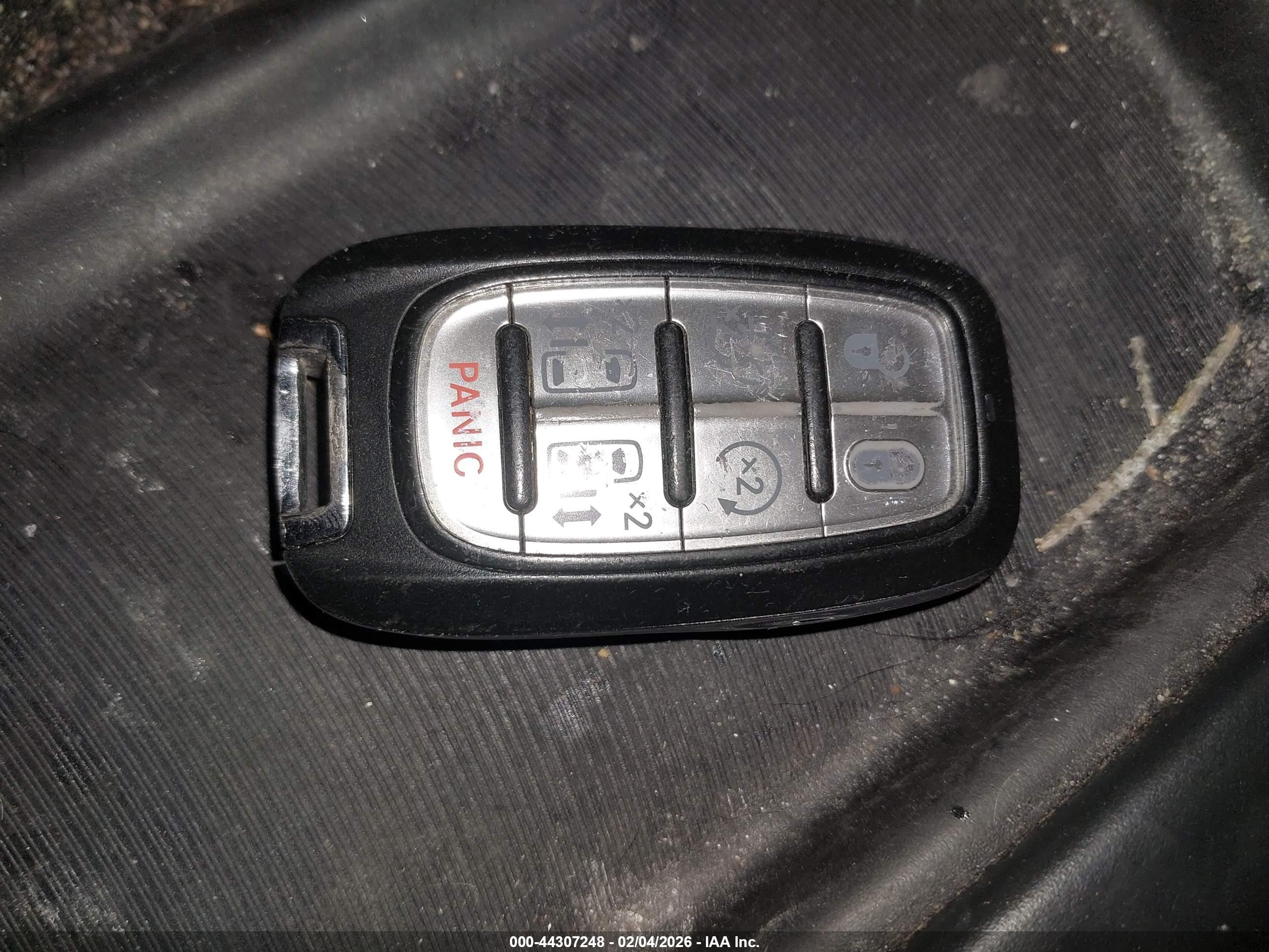 CHRYSLER VOYAGER image 11