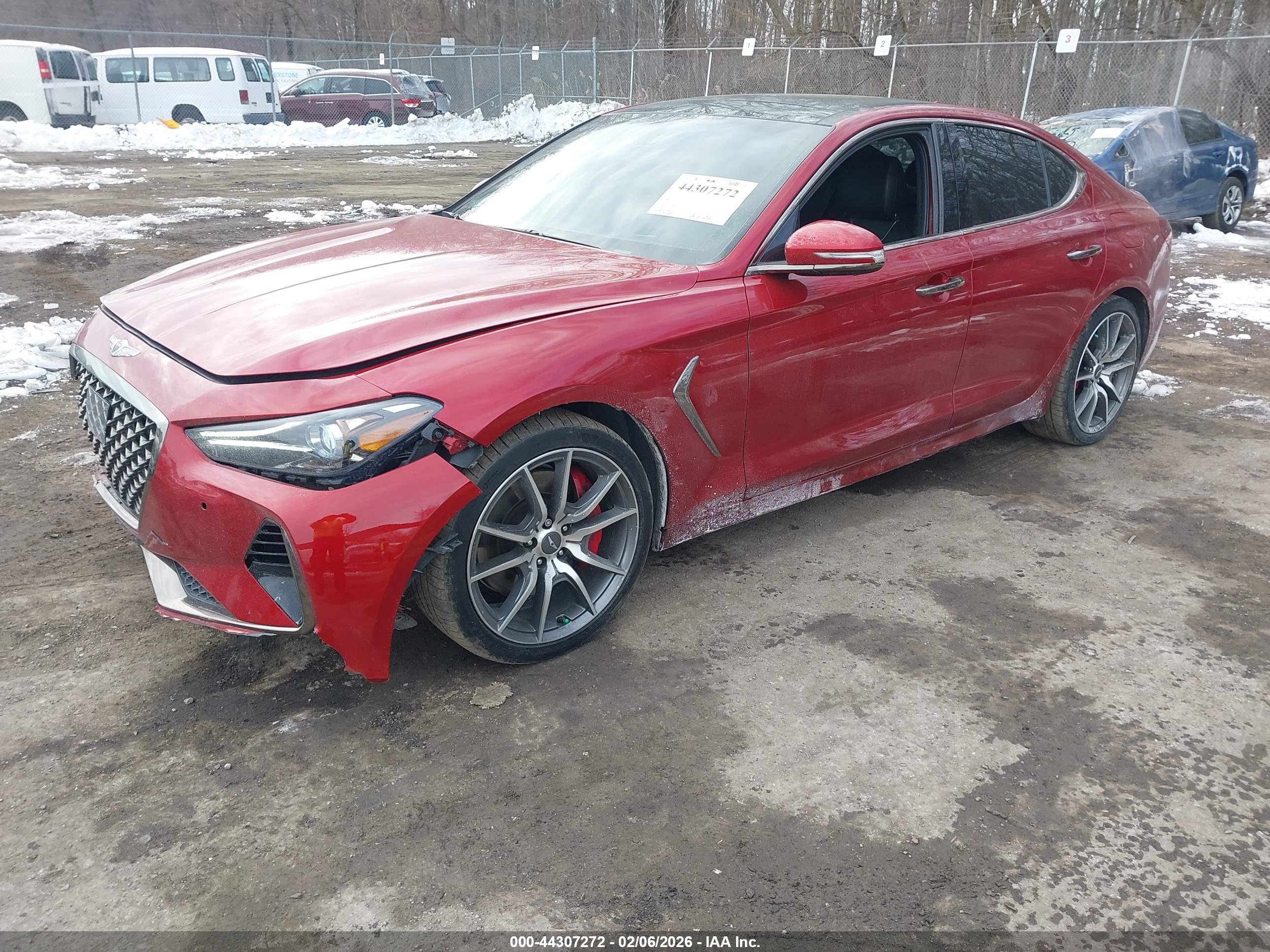 GENESIS G70 image 2