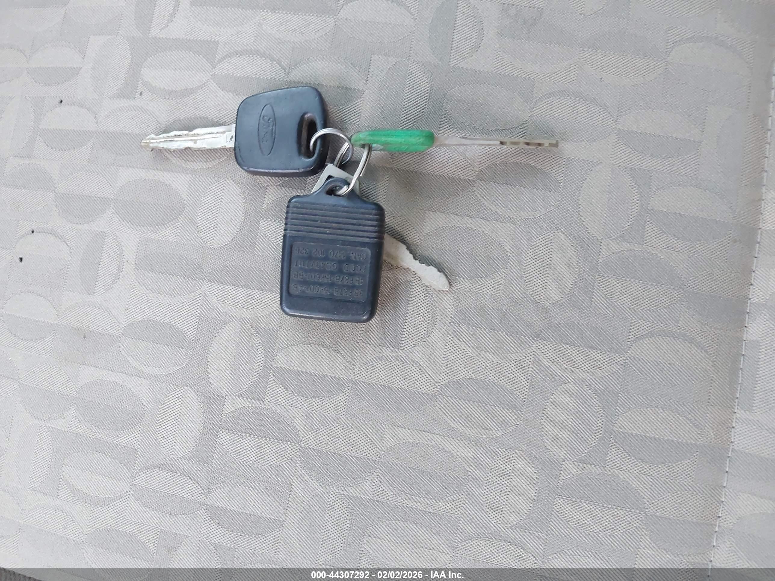 FORD FOCUS image 11