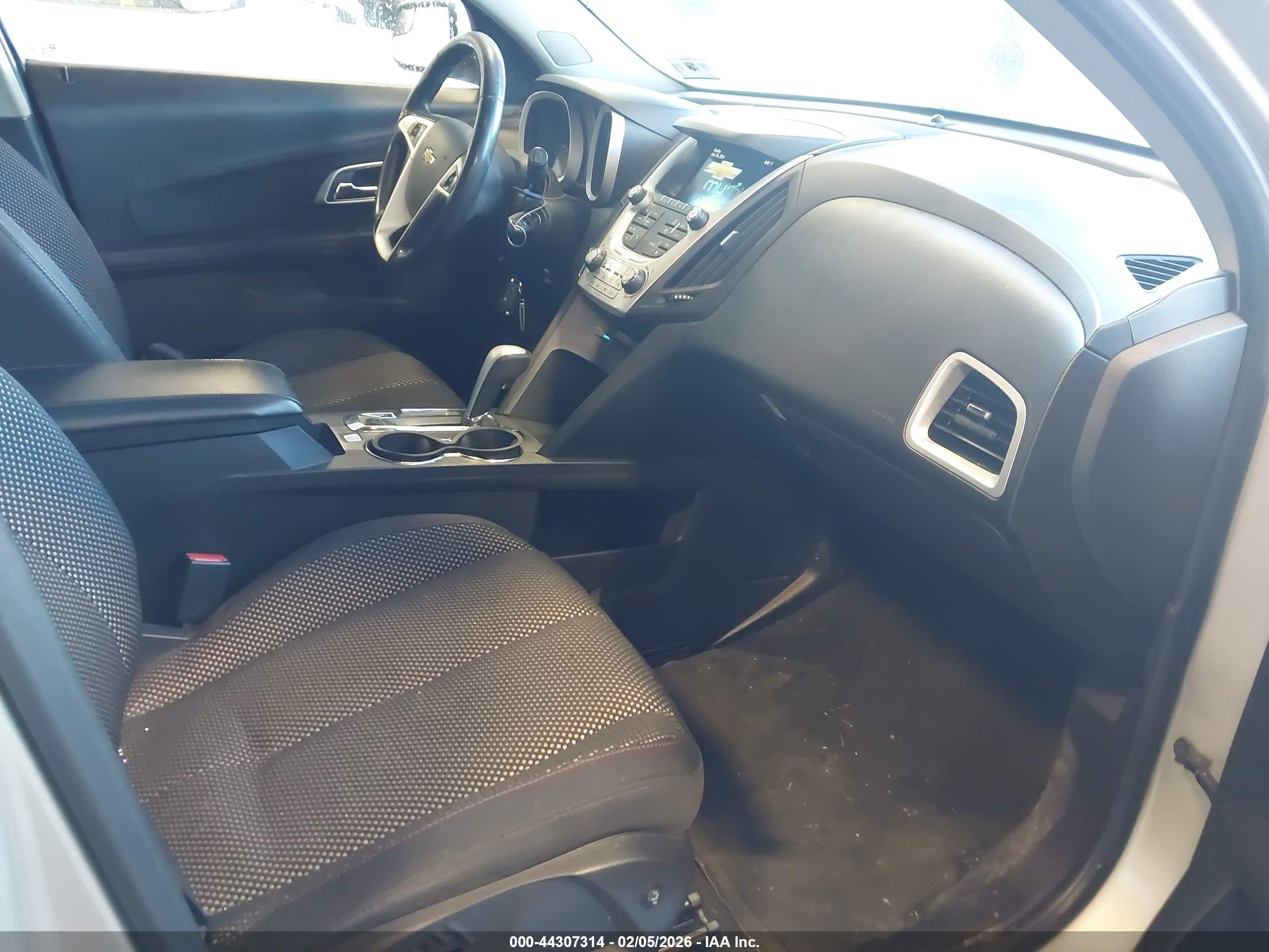 CHEVROLET EQUINOX image 5