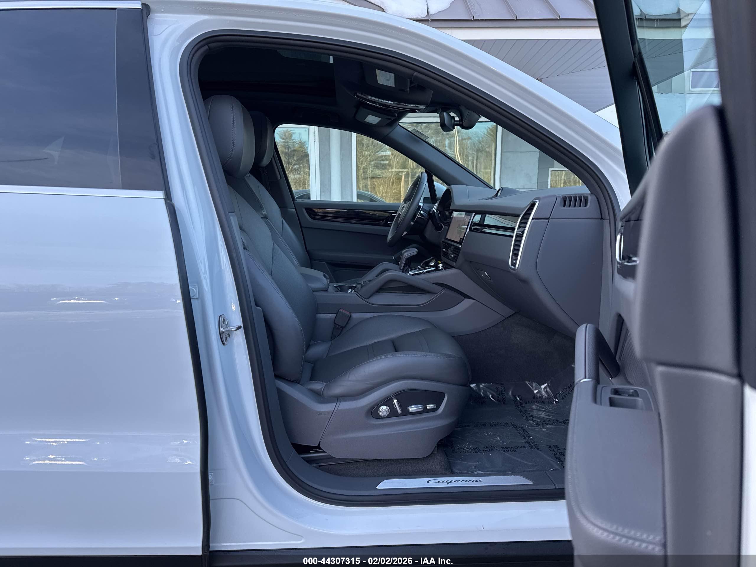 PORSCHE CAYENNE image 5
