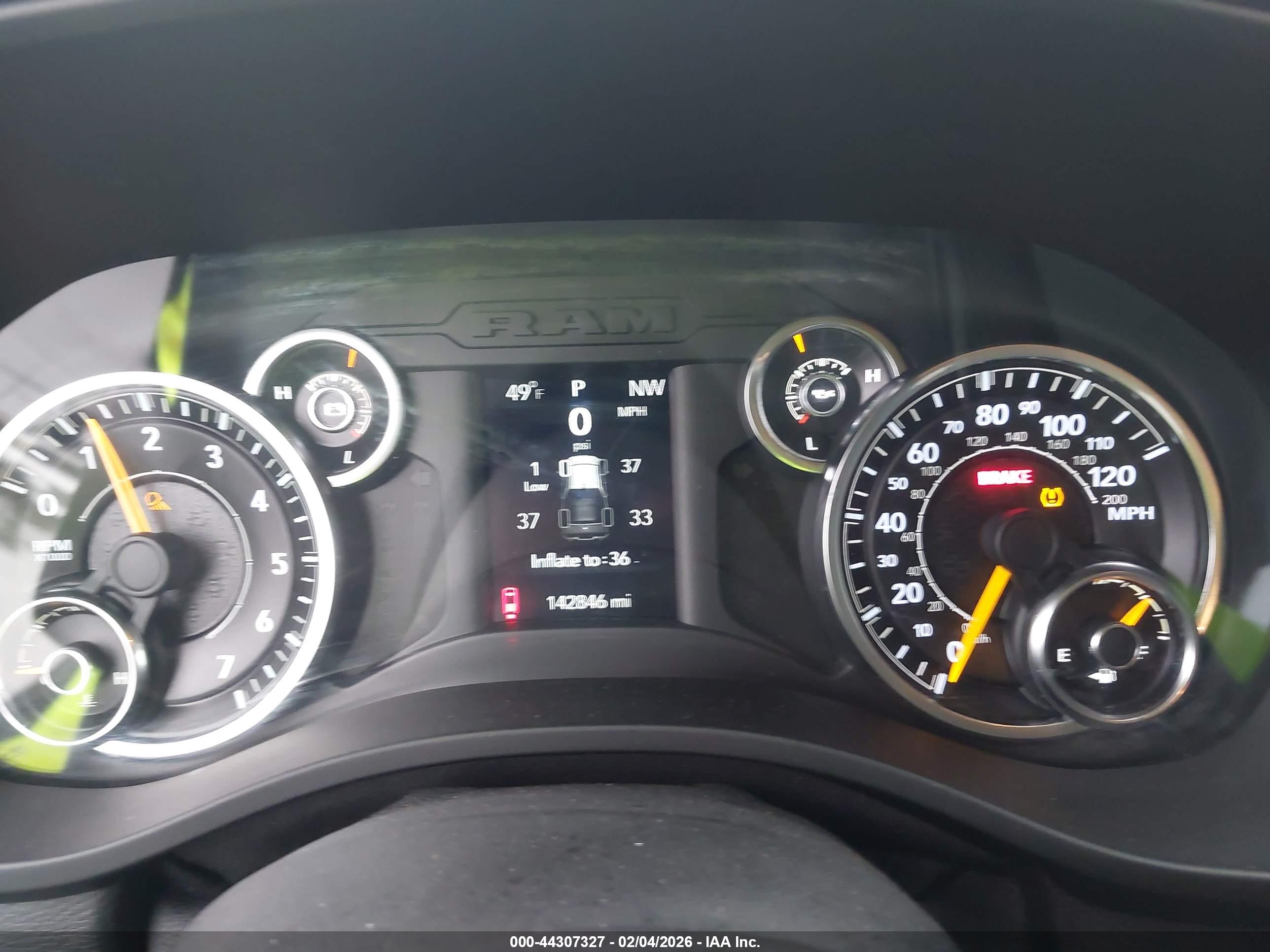 RAM 1500 image 7