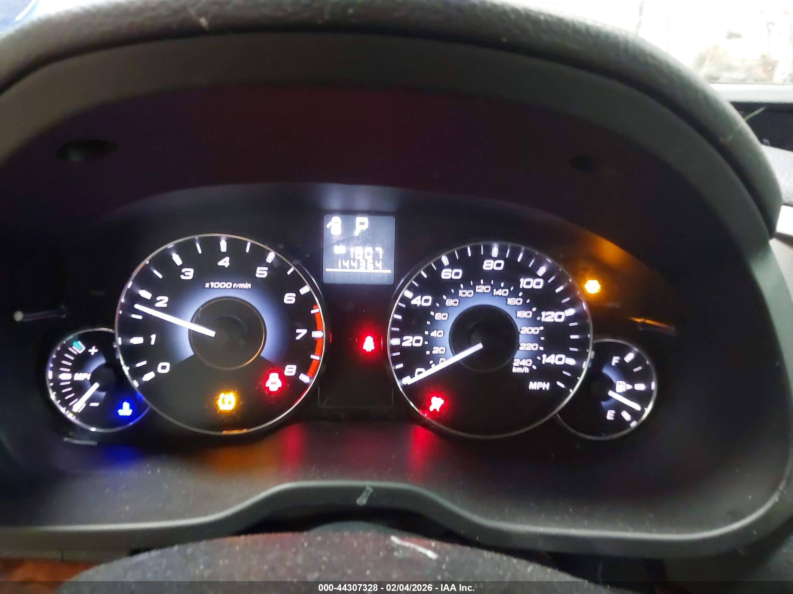 SUBARU OUTBACK image 7
