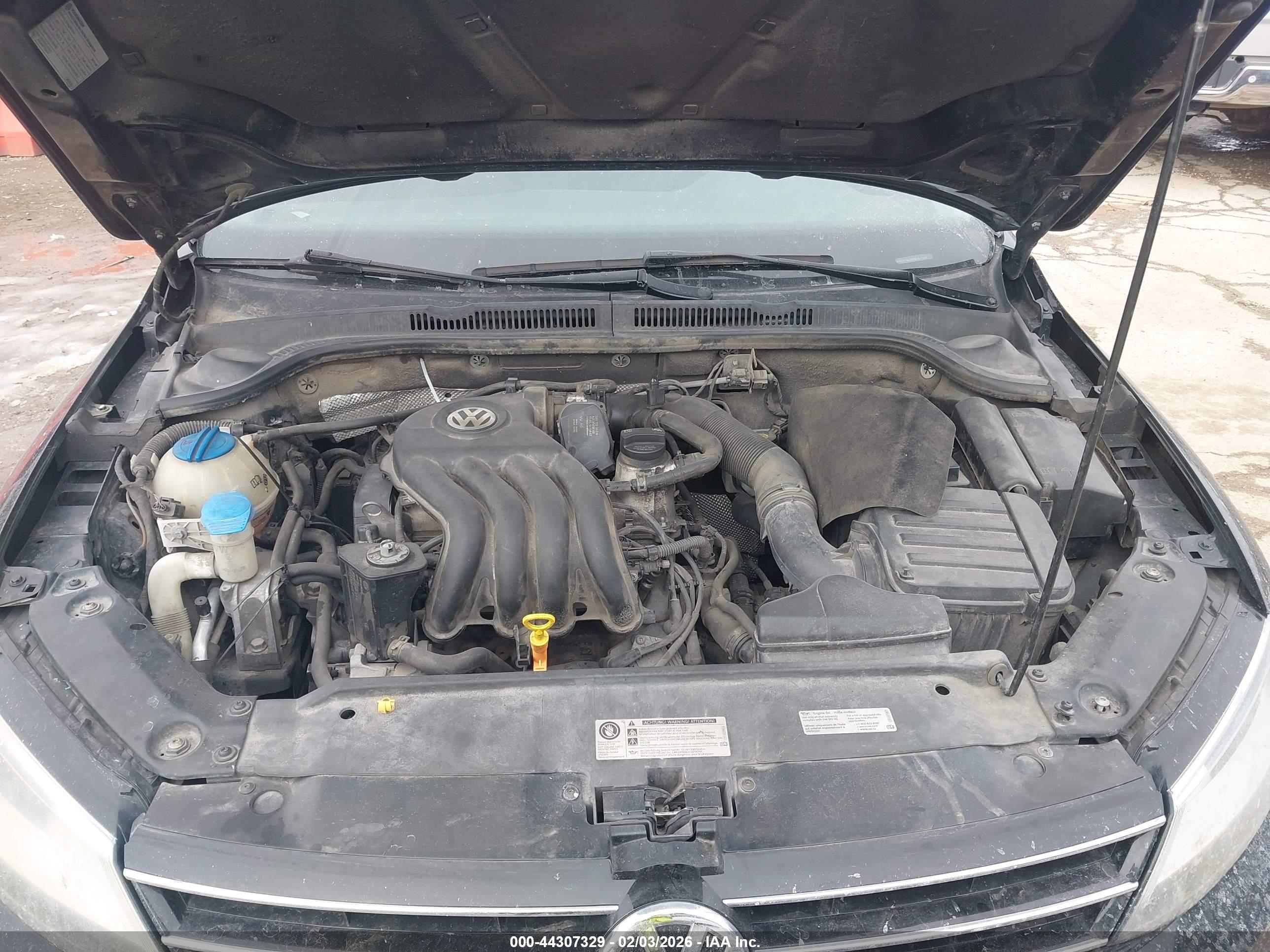 VOLKSWAGEN JETTA image 10