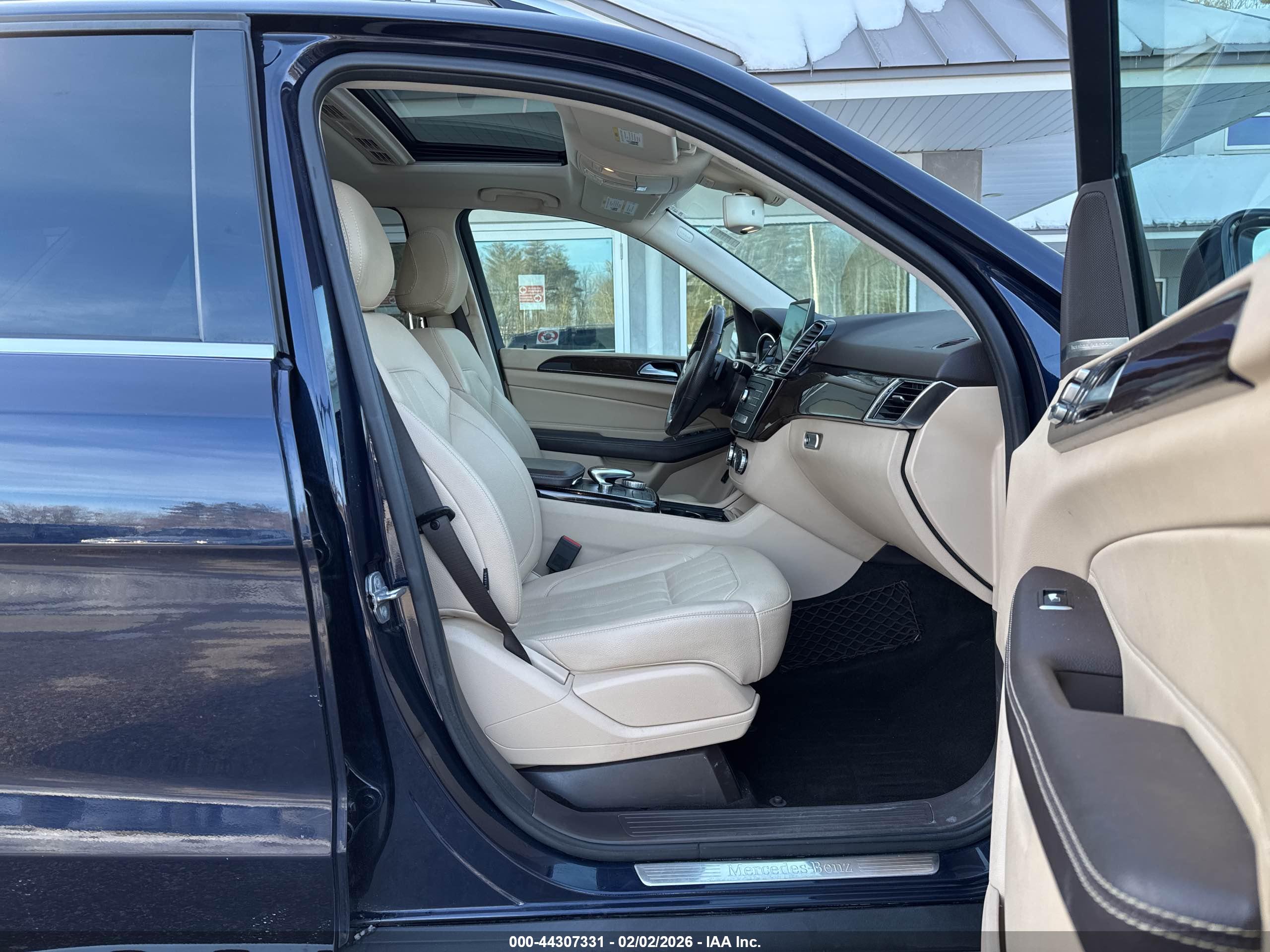 MERCEDES-BENZ GLE image 5