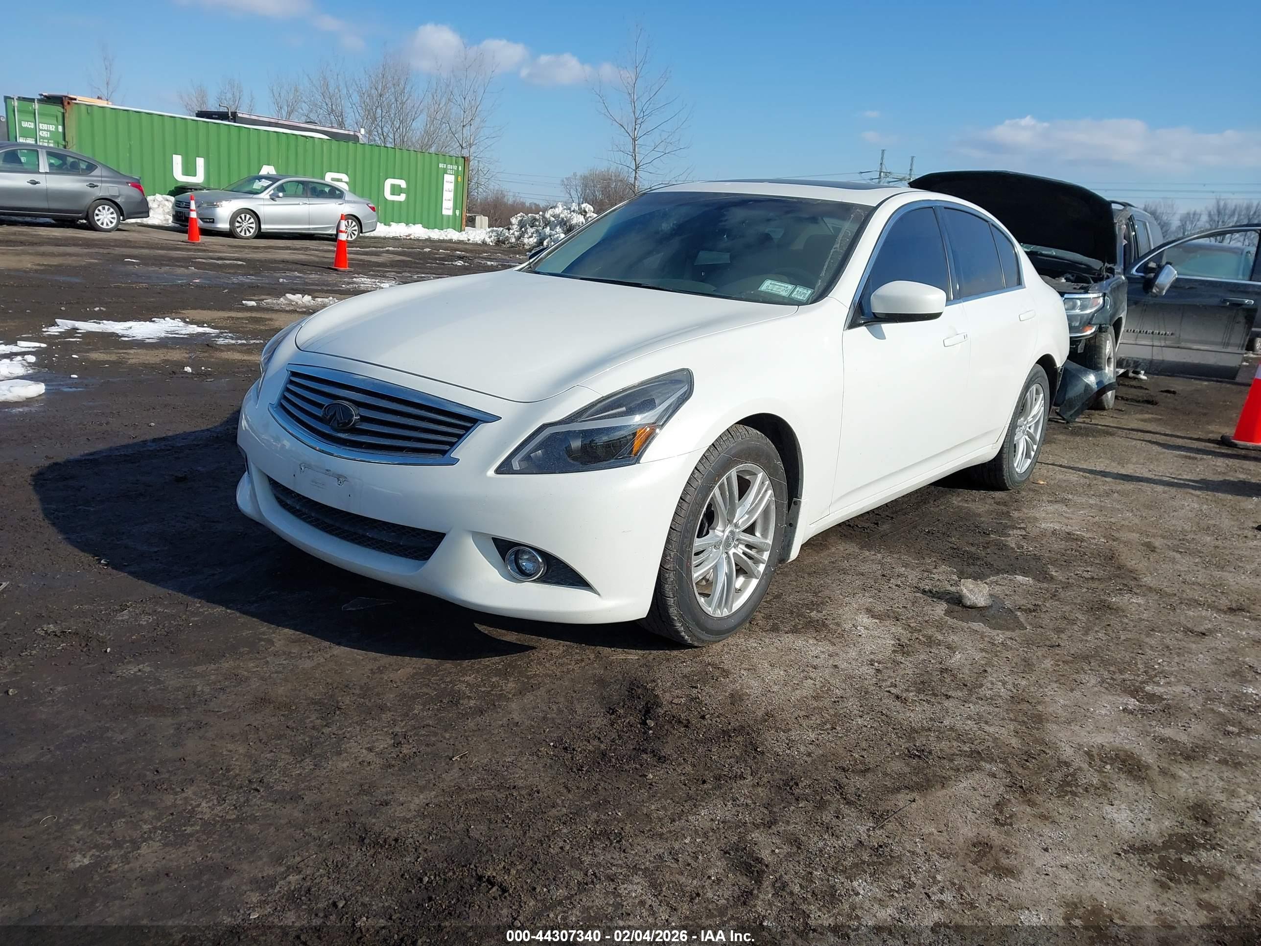 INFINITI G37X image 2