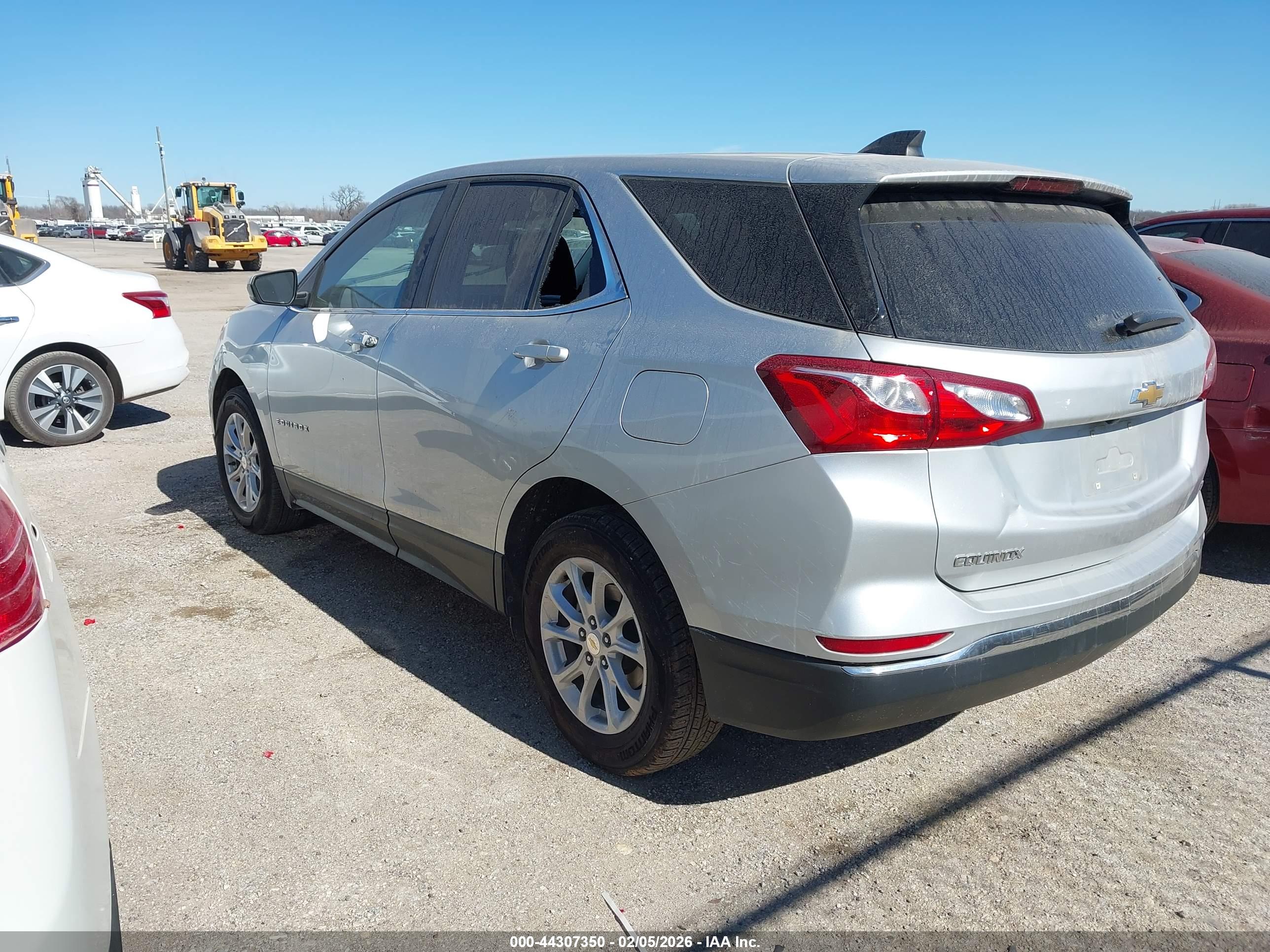 CHEVROLET EQUINOX image 3