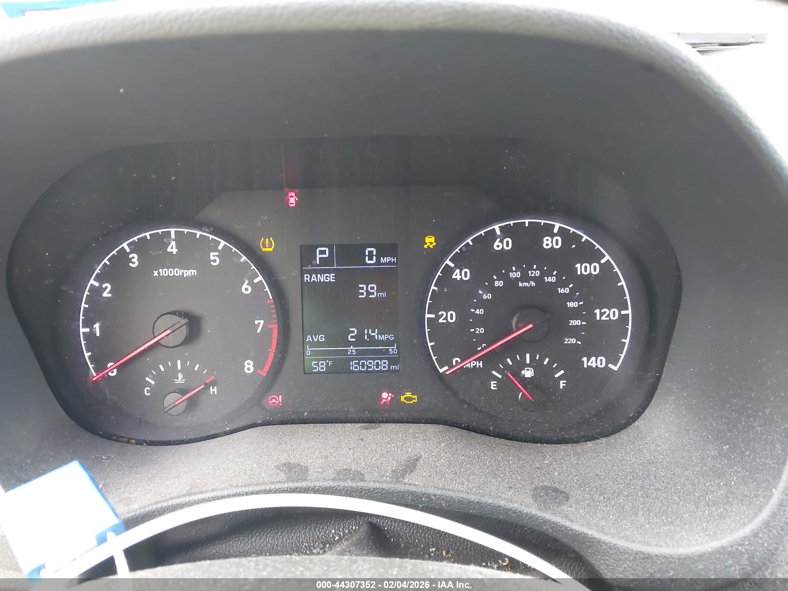 HYUNDAI ACCENT image 7