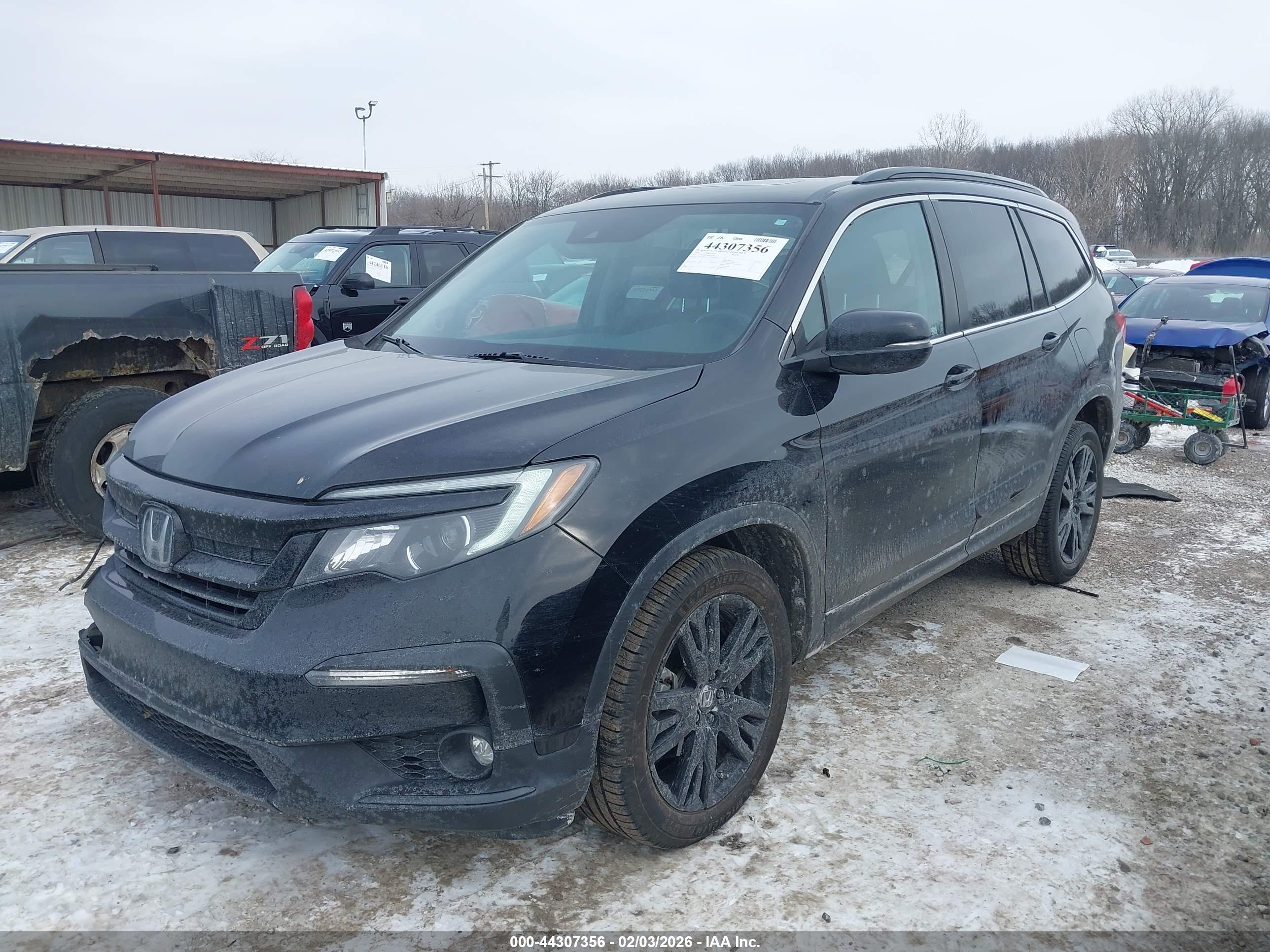 HONDA PILOT image 2