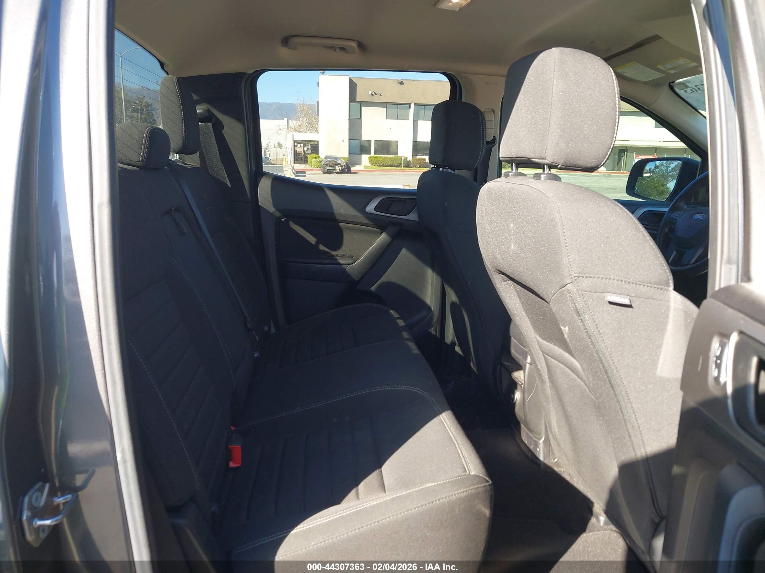 FORD RANGER image 8
