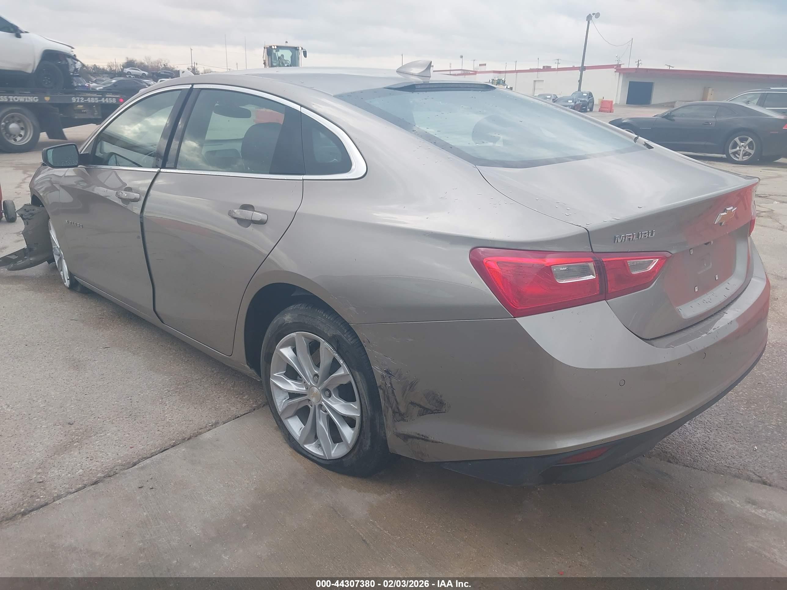 CHEVROLET MALIBU image 3