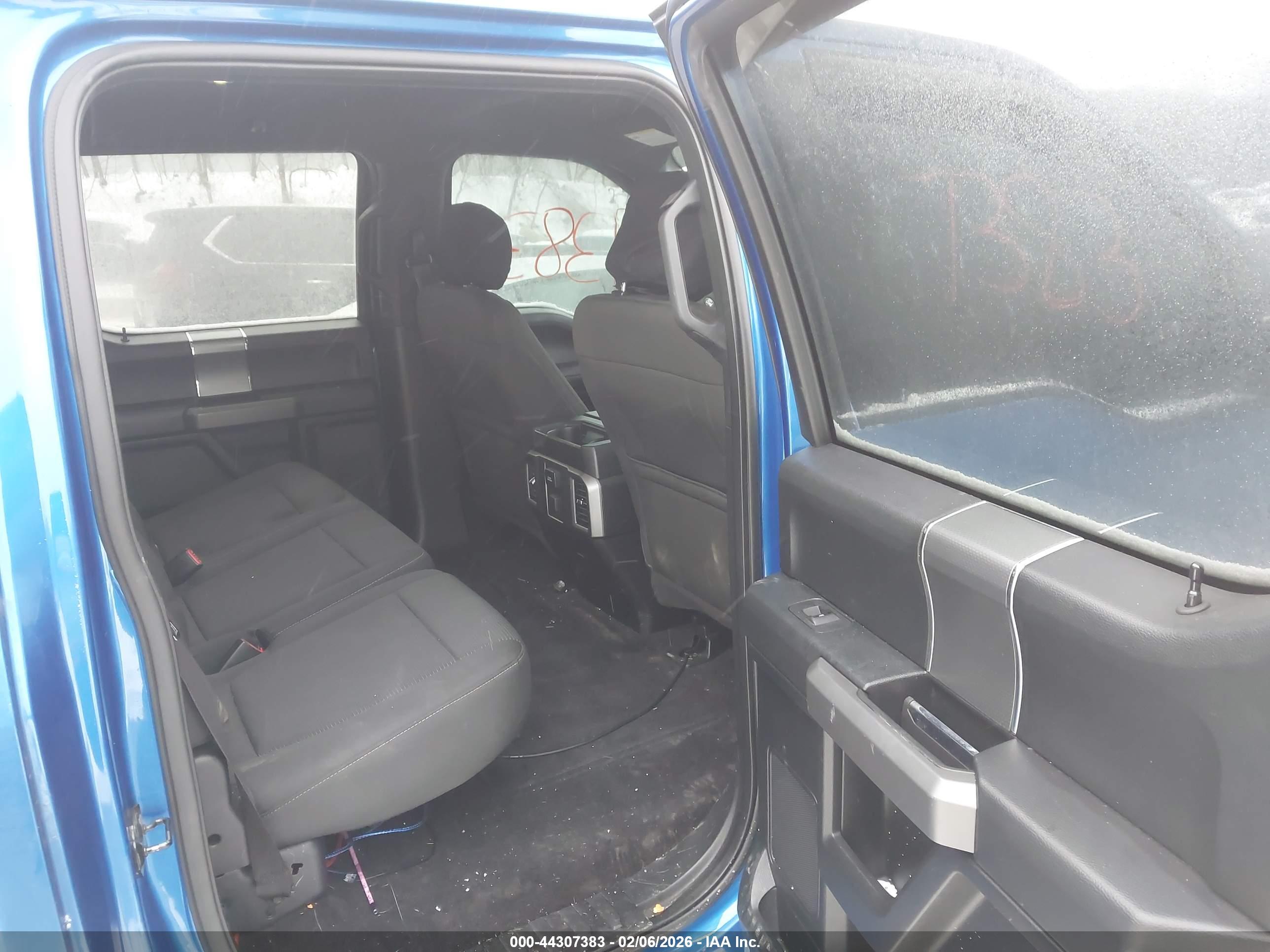 FORD F-150 image 8