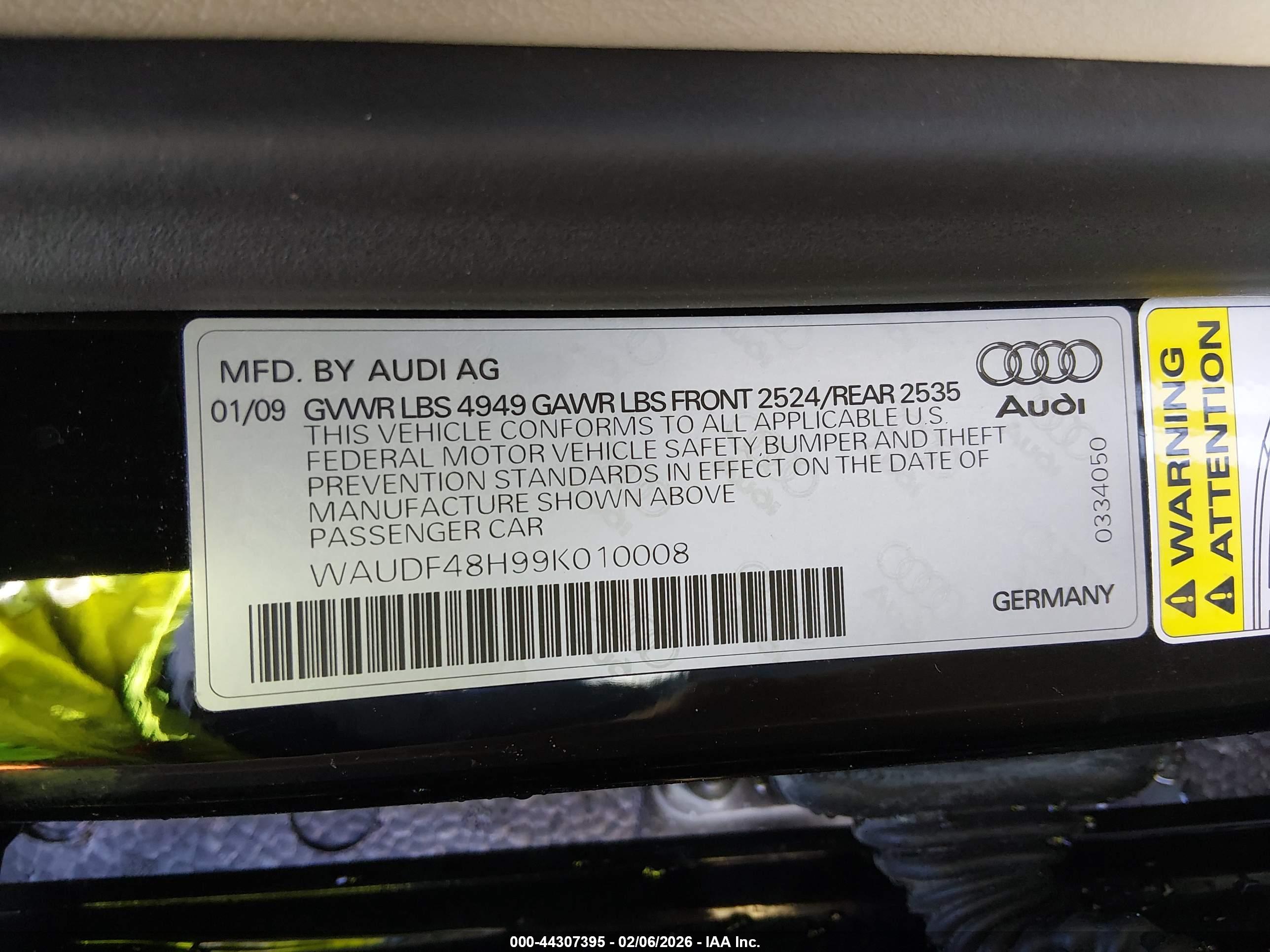 AUDI A4 image 9