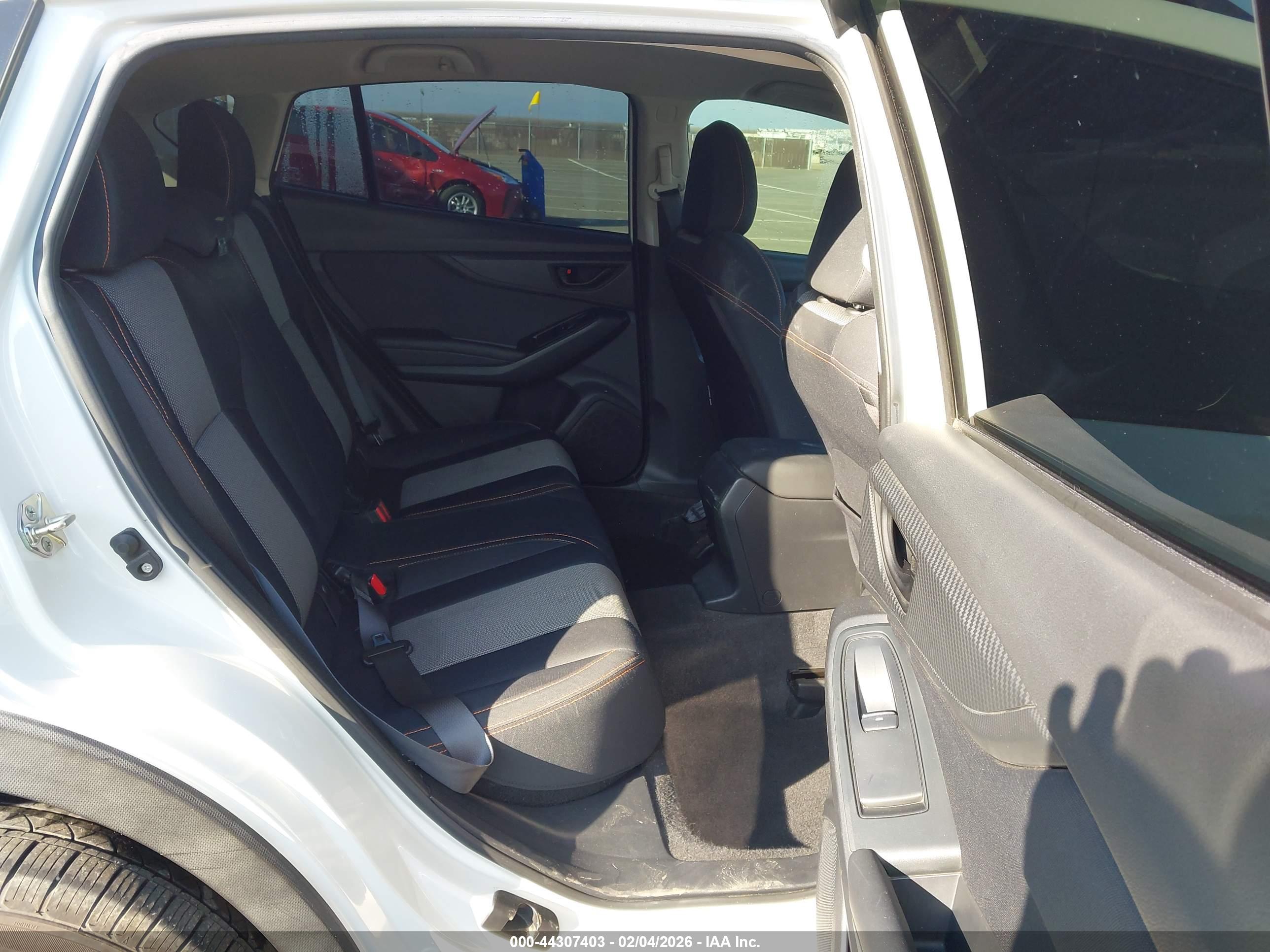 SUBARU CROSSTREK image 8