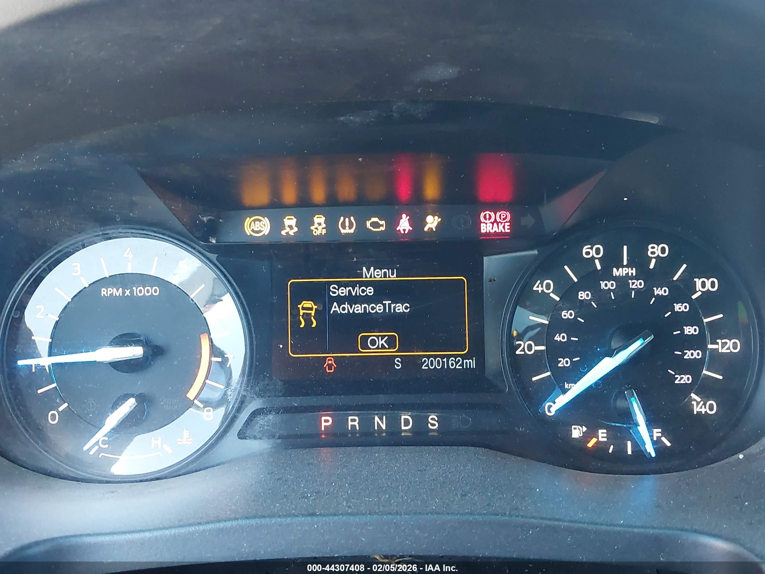 FORD EXPLORER image 7