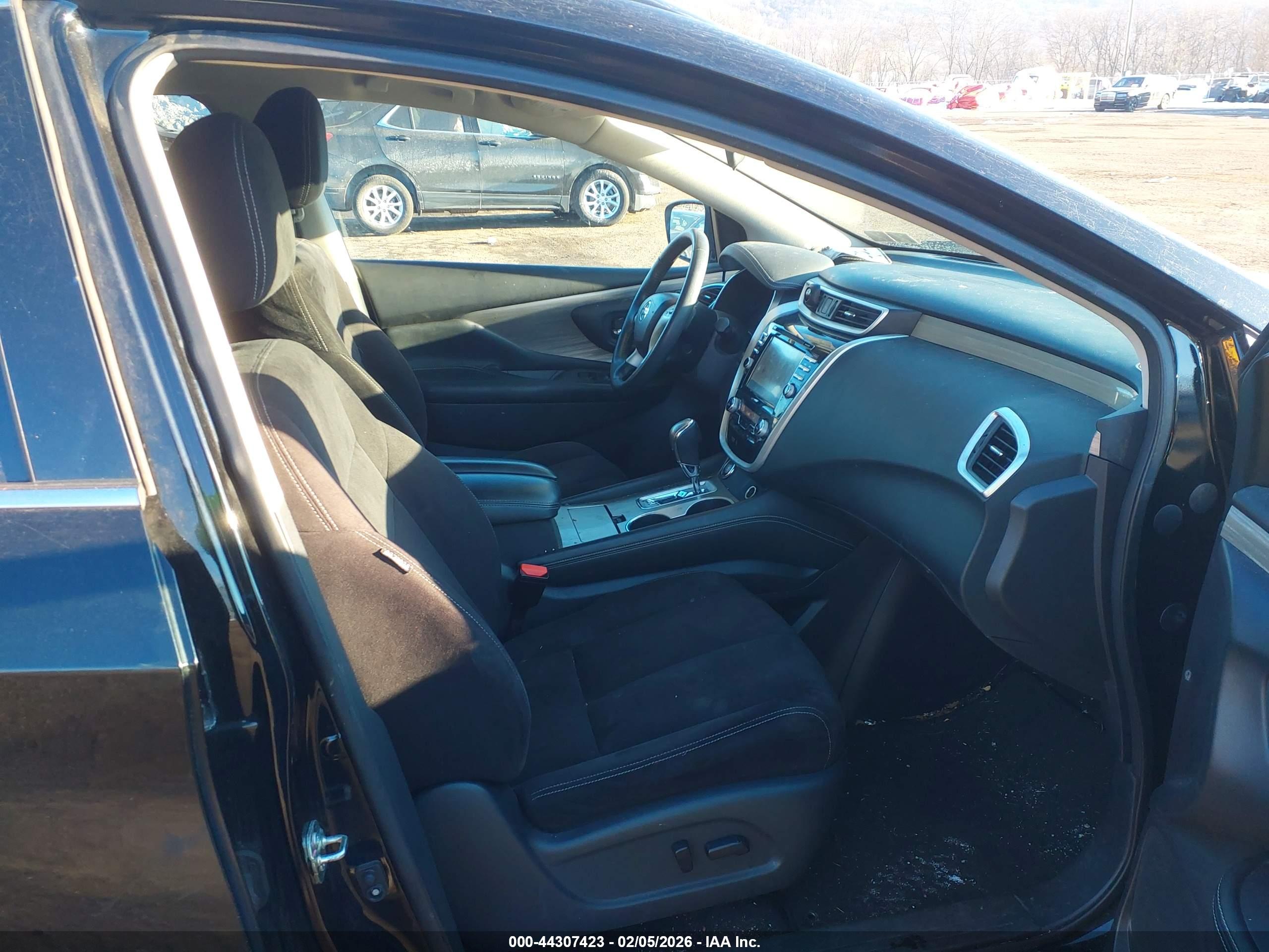 NISSAN MURANO image 5