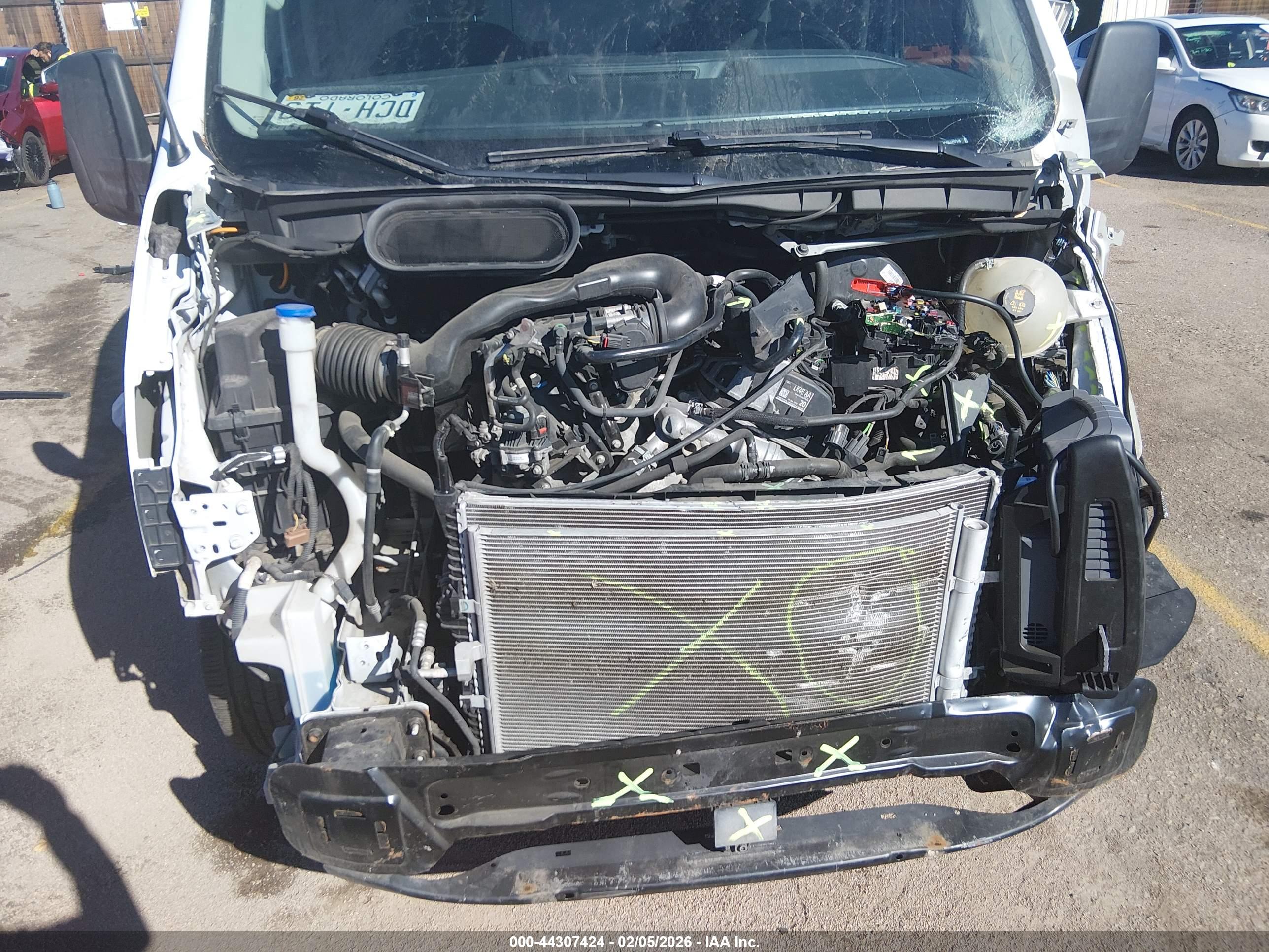 FORD TRANSIT-250 image 10