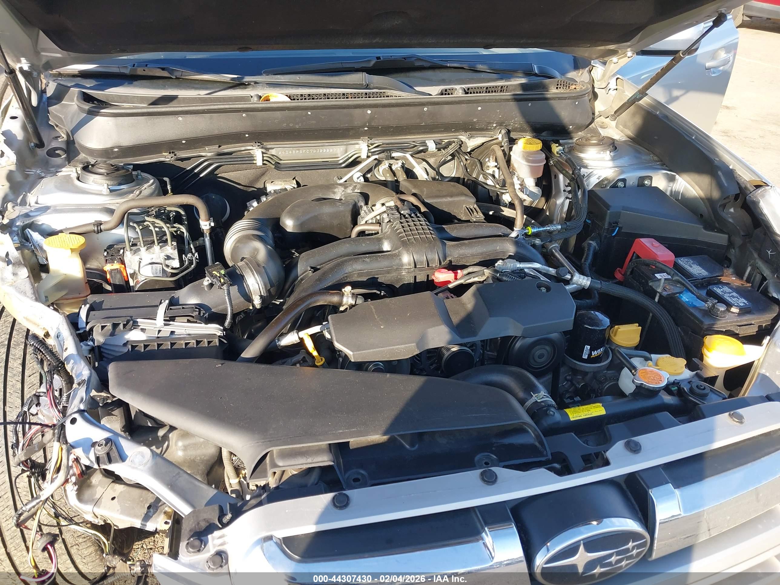 SUBARU OUTBACK image 10
