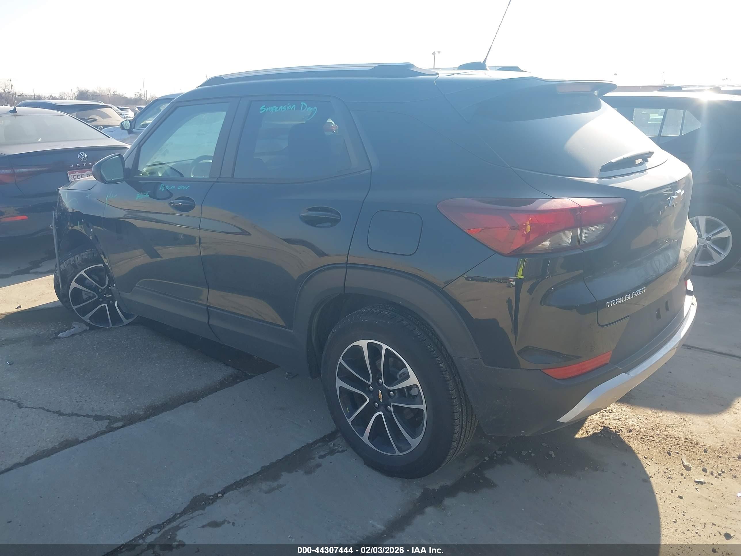 CHEVROLET TRAILBLAZER image 3