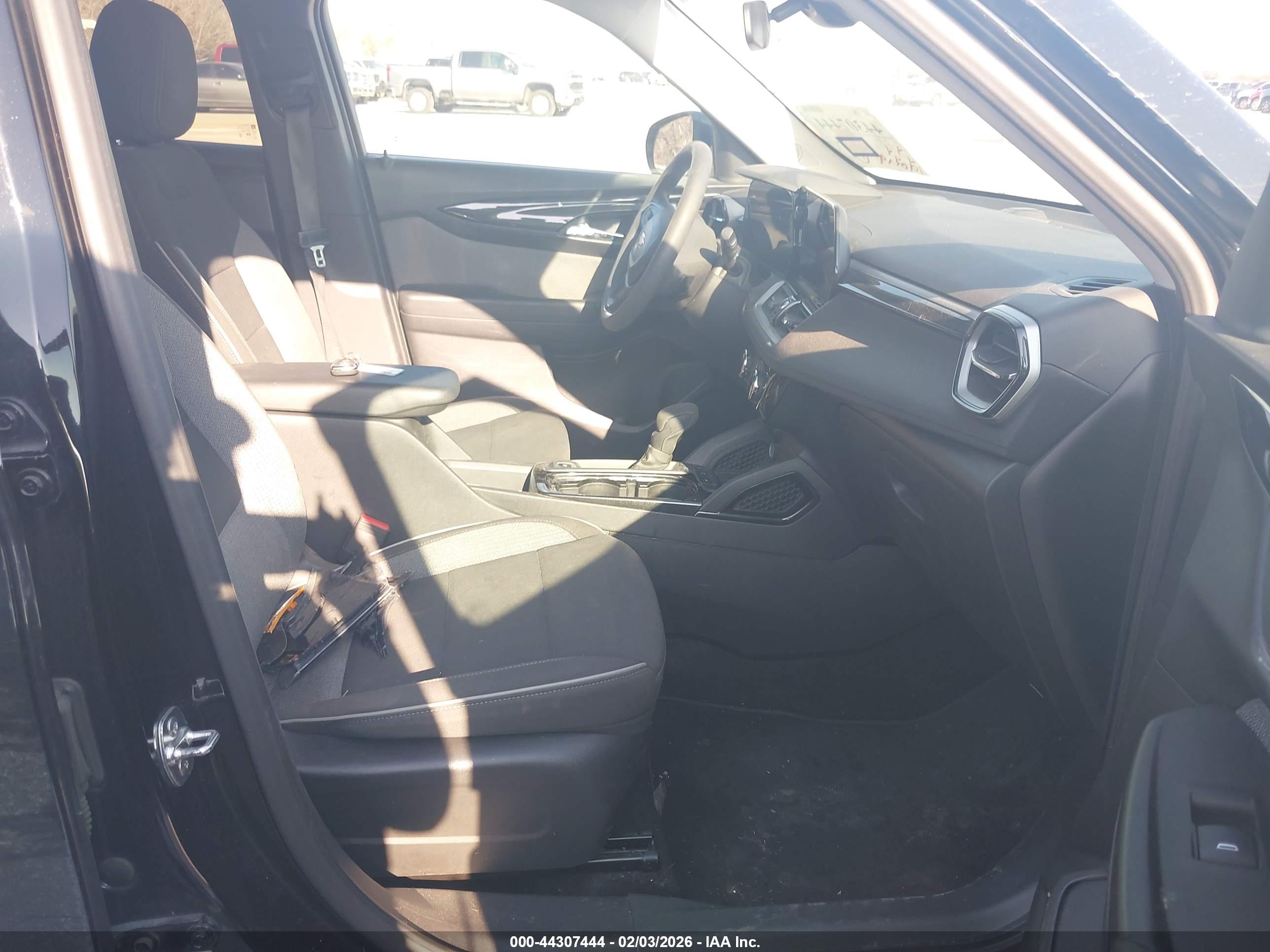 CHEVROLET TRAILBLAZER image 5