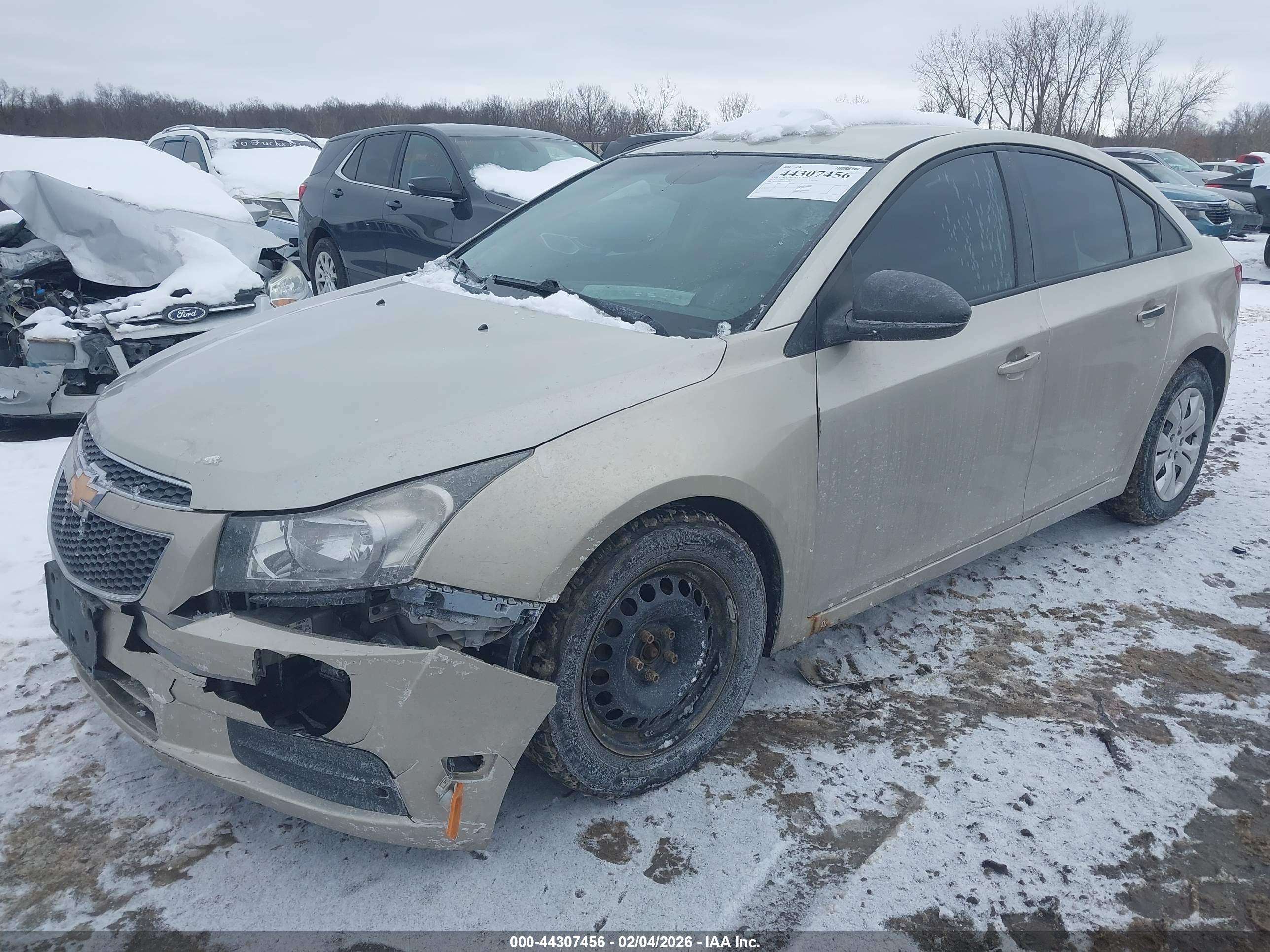 CHEVROLET CRUZE image 2